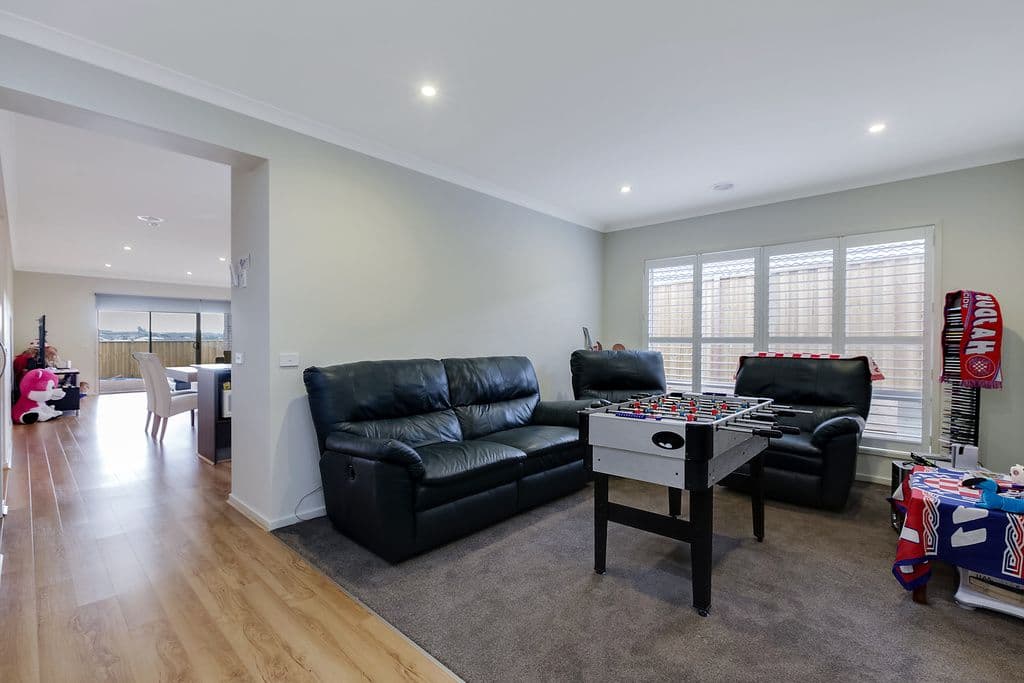 40 Renaissance Boulevard, MERNDA VIC 3754, Mernda - Thumbnail 6