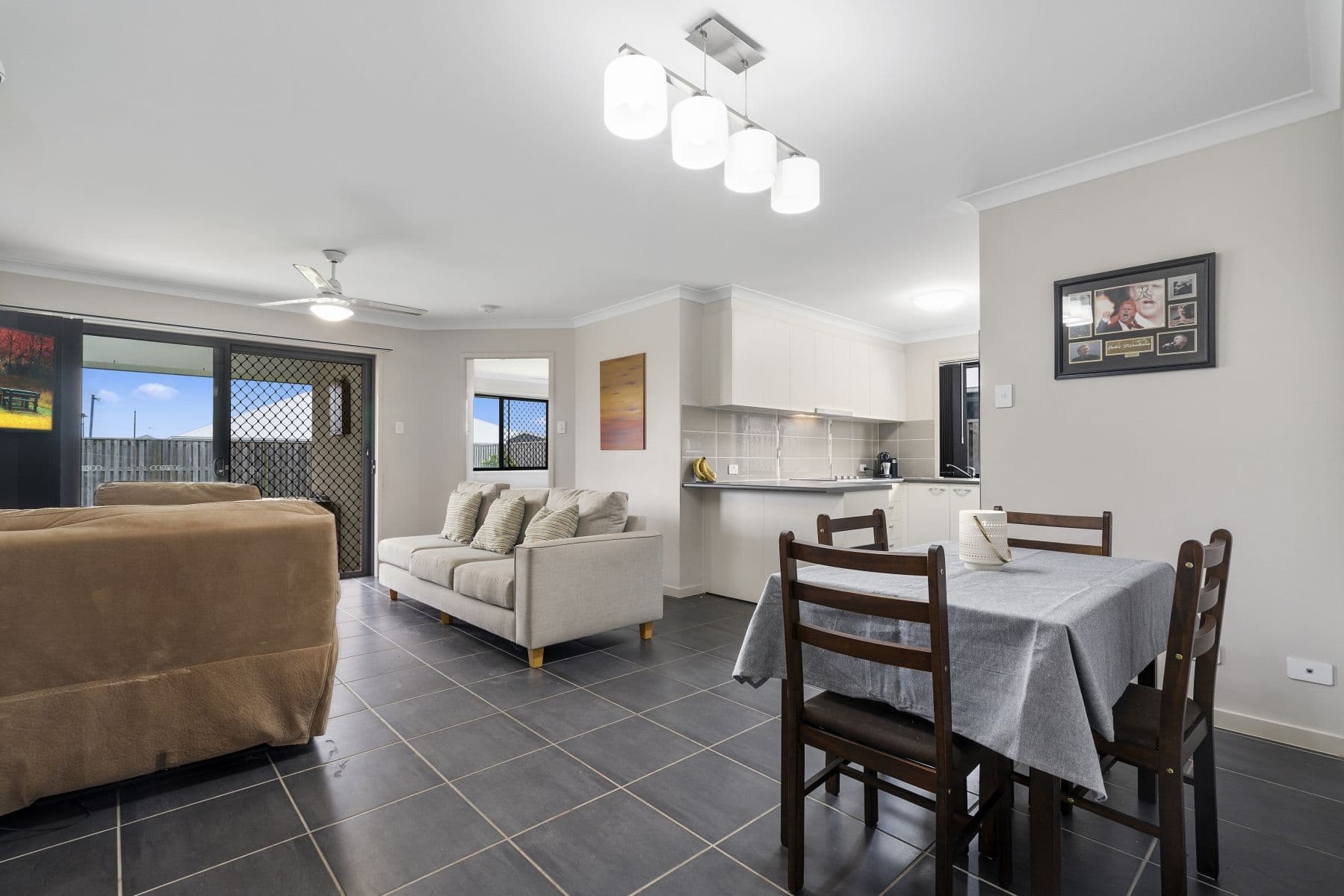 8 Mendrina Close, Caboolture QLD 4510, Caboolture - Thumbnail 5