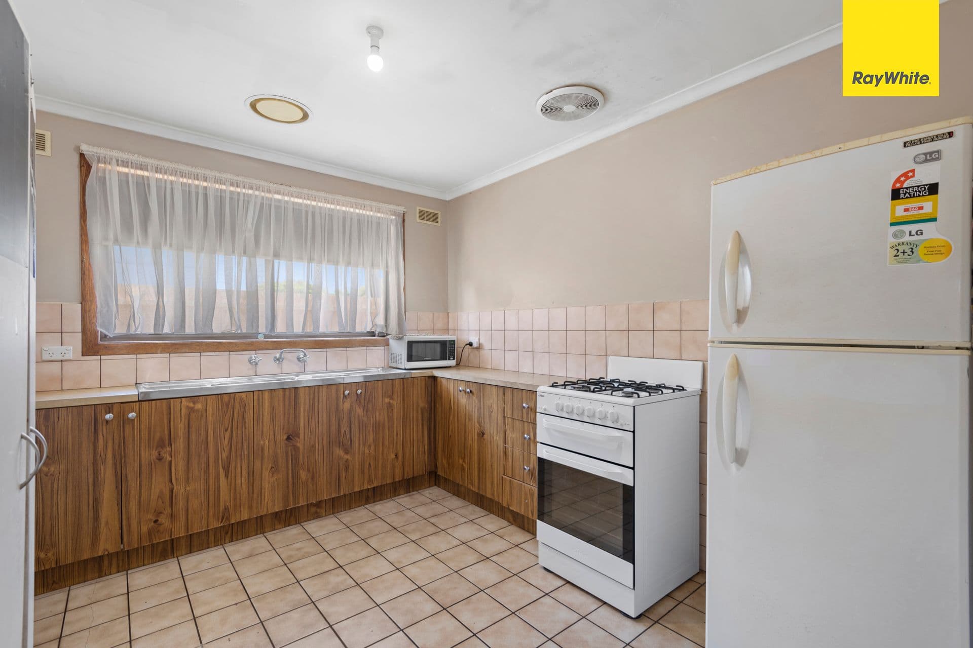 45-47 Mckenzie Street, Melton VIC 3337, Melton - Thumbnail 6