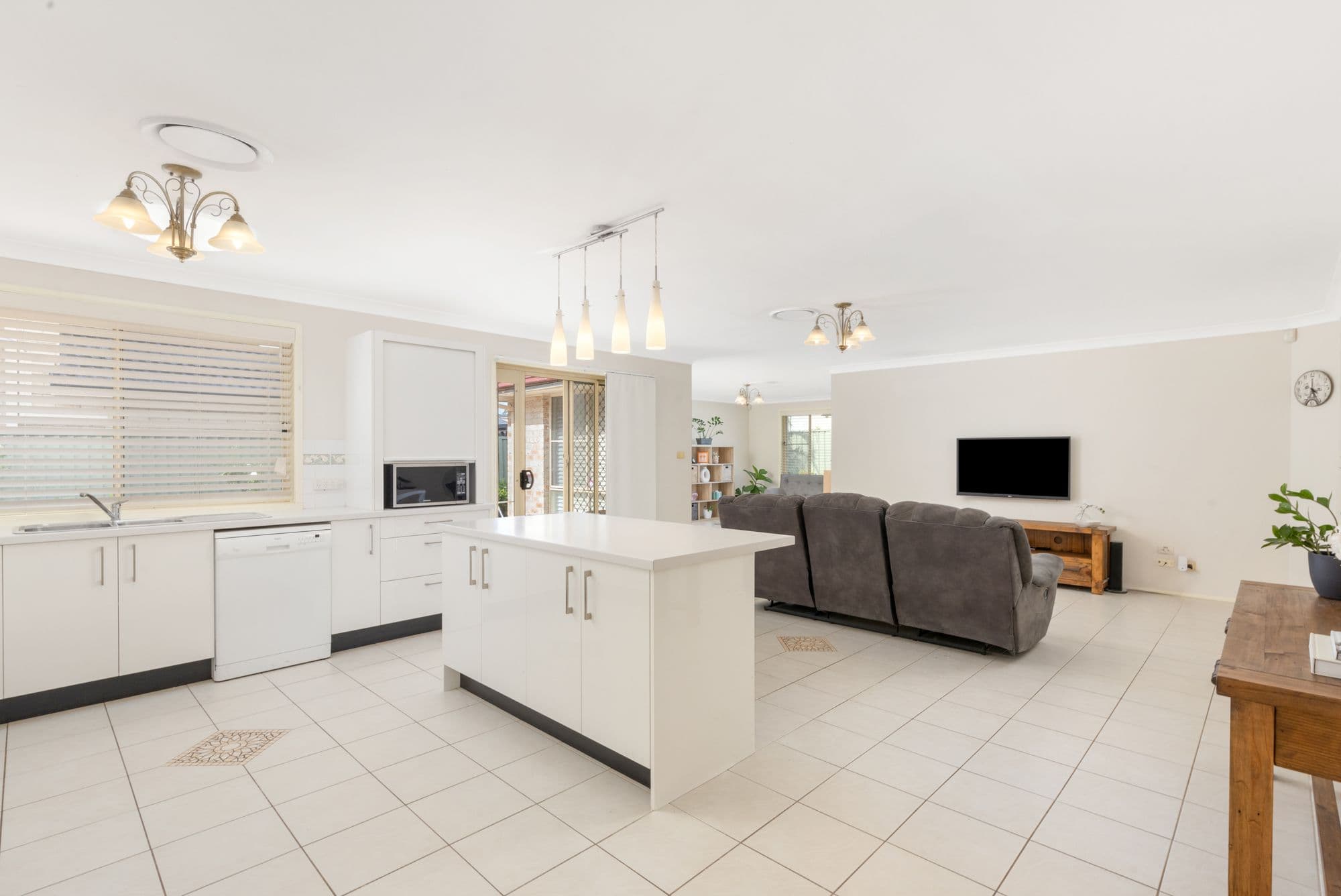 21 Laguna Drive, Glenmore Park NSW 2745, Glenmore Park - Thumbnail 3