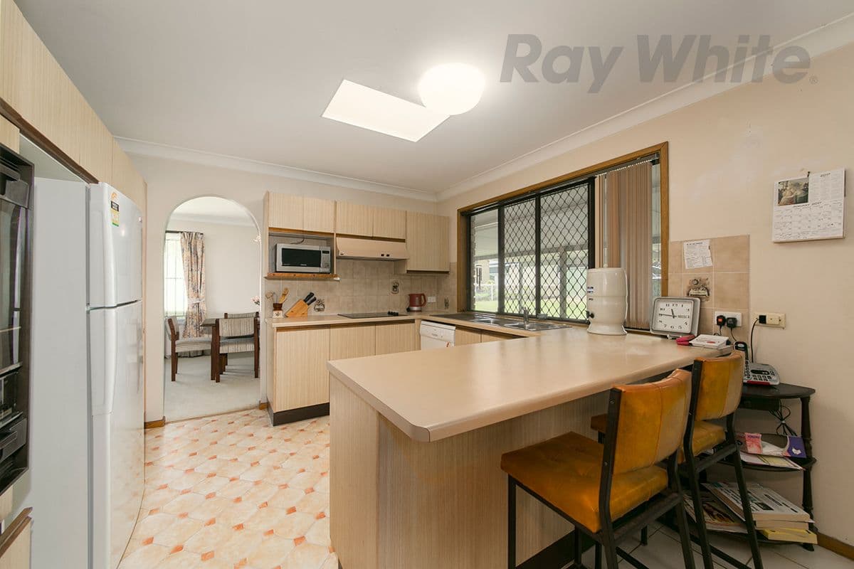 64 Malbon Street, Eight Mile Plains QLD 4113, Eight Mile Plains - Thumbnail 2