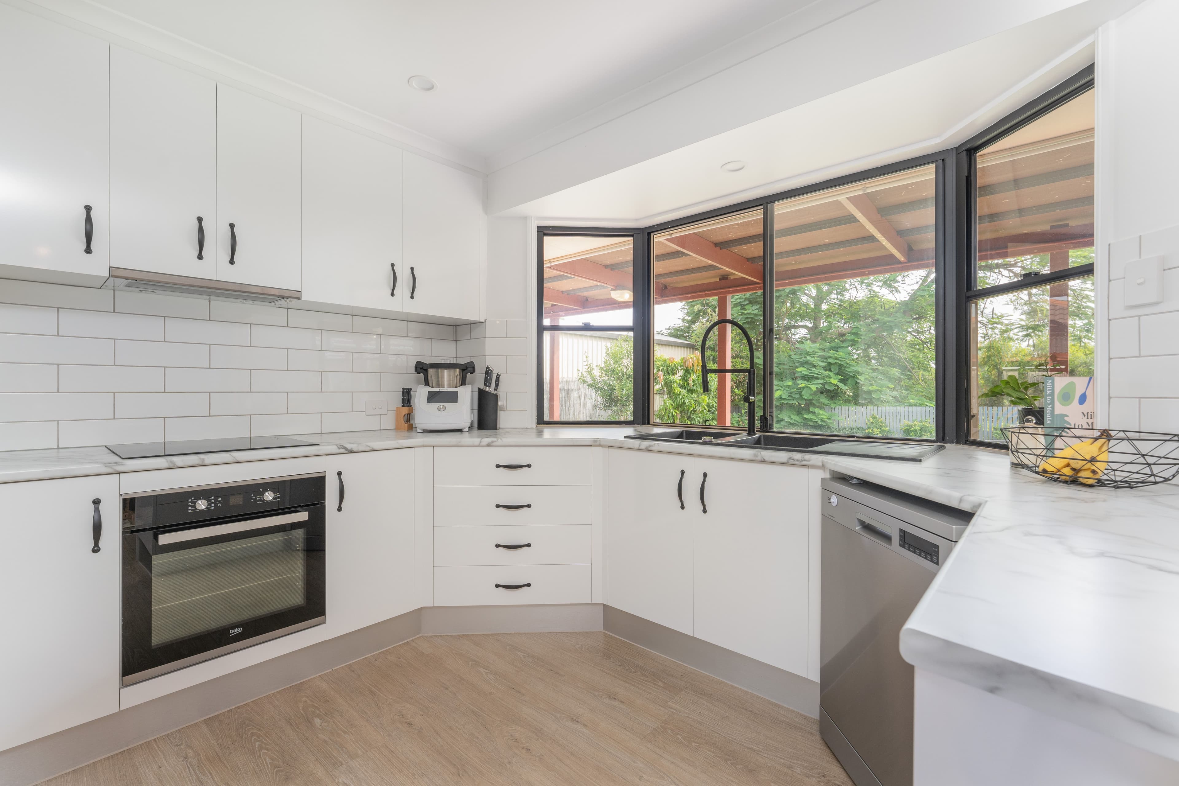 80 Crinum Crescent, Emerald QLD 4720, Emerald - Thumbnail 4
