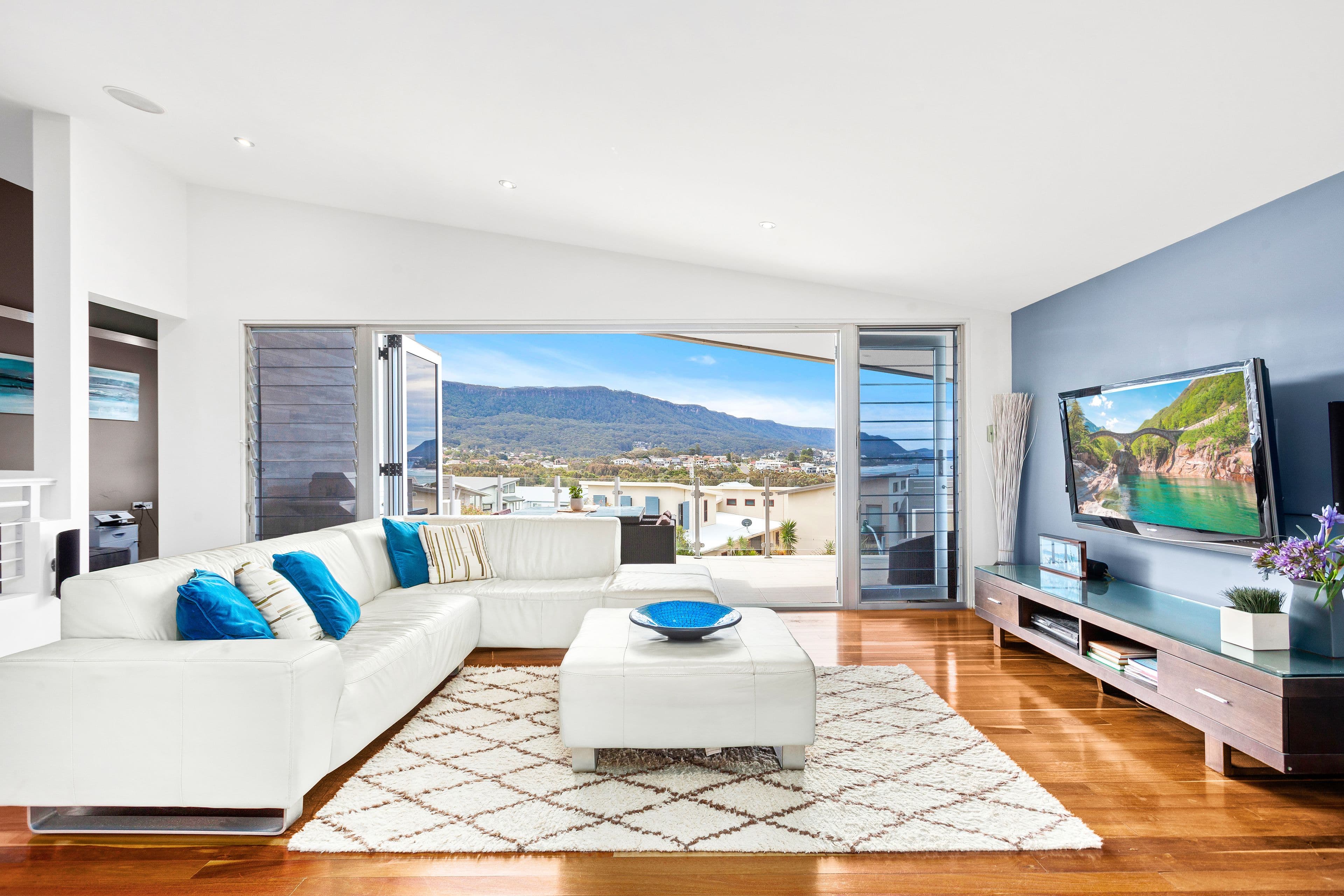 34 Aragan Circuit, Bulli - Thumbnail 2