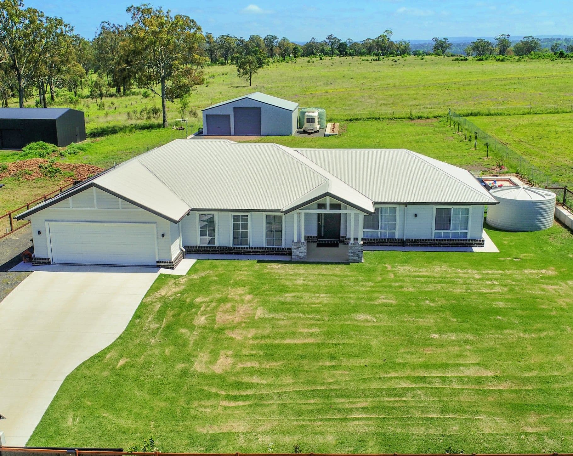 22 Daintree Crescent, Meringandan West QLD 4352, Meringandan West - Image 1