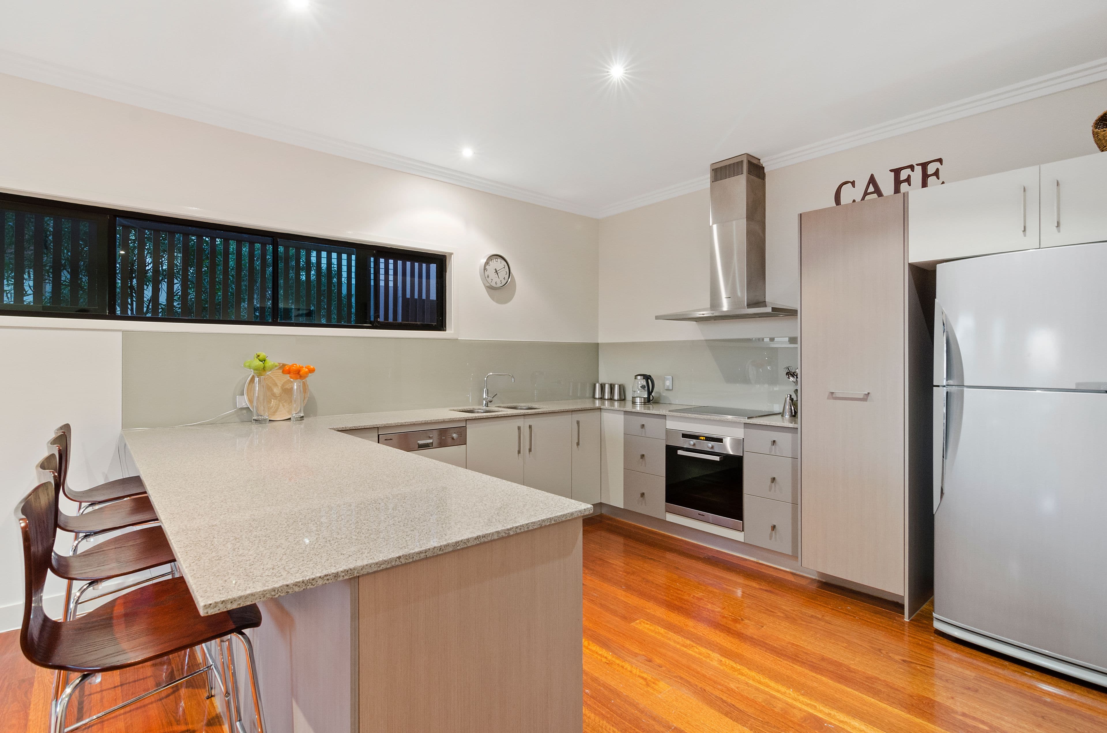 7 Currumbin Crest Drive, Currumbin QLD 4223, Currumbin - Thumbnail 4