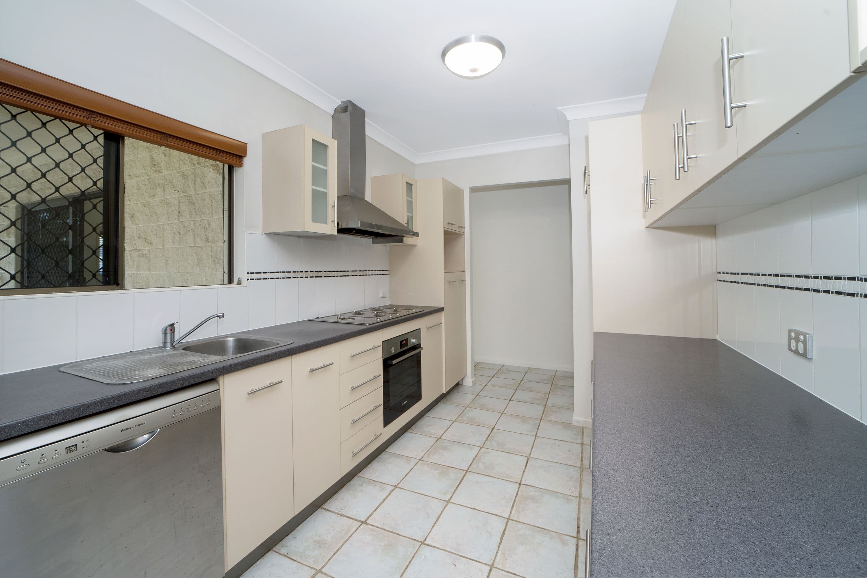 88 Whitsunday Drive, Kirwan QLD 4817, Kirwan - Thumbnail 6