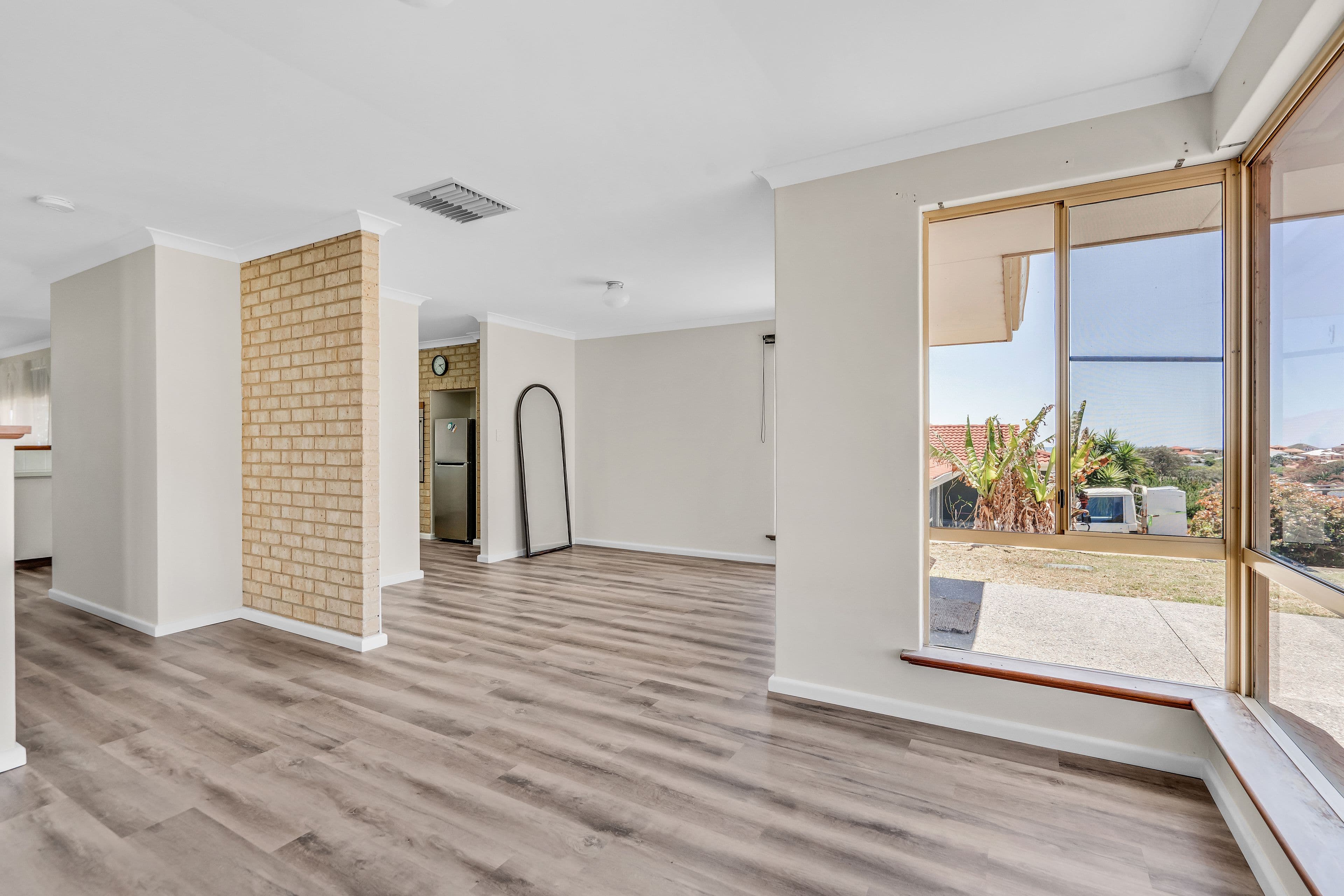 20 Jacana Way, Halls Head WA 6210, Halls Head - Thumbnail 3