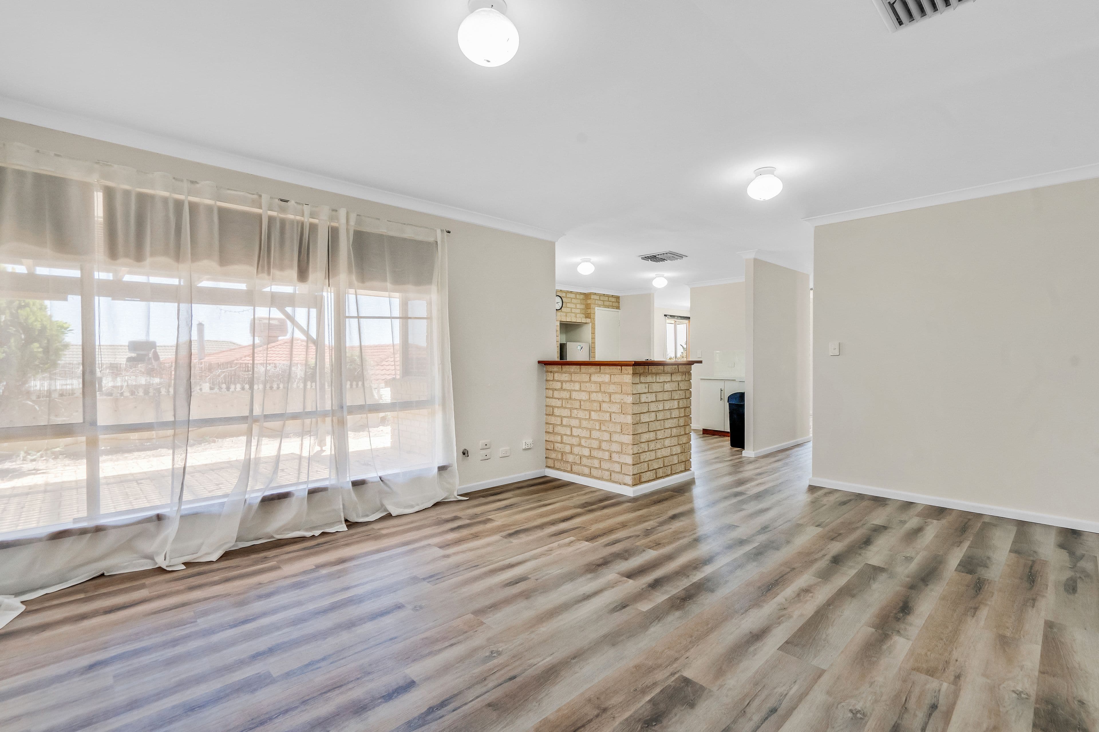 20 Jacana Way, Halls Head WA 6210, Halls Head - Thumbnail 8