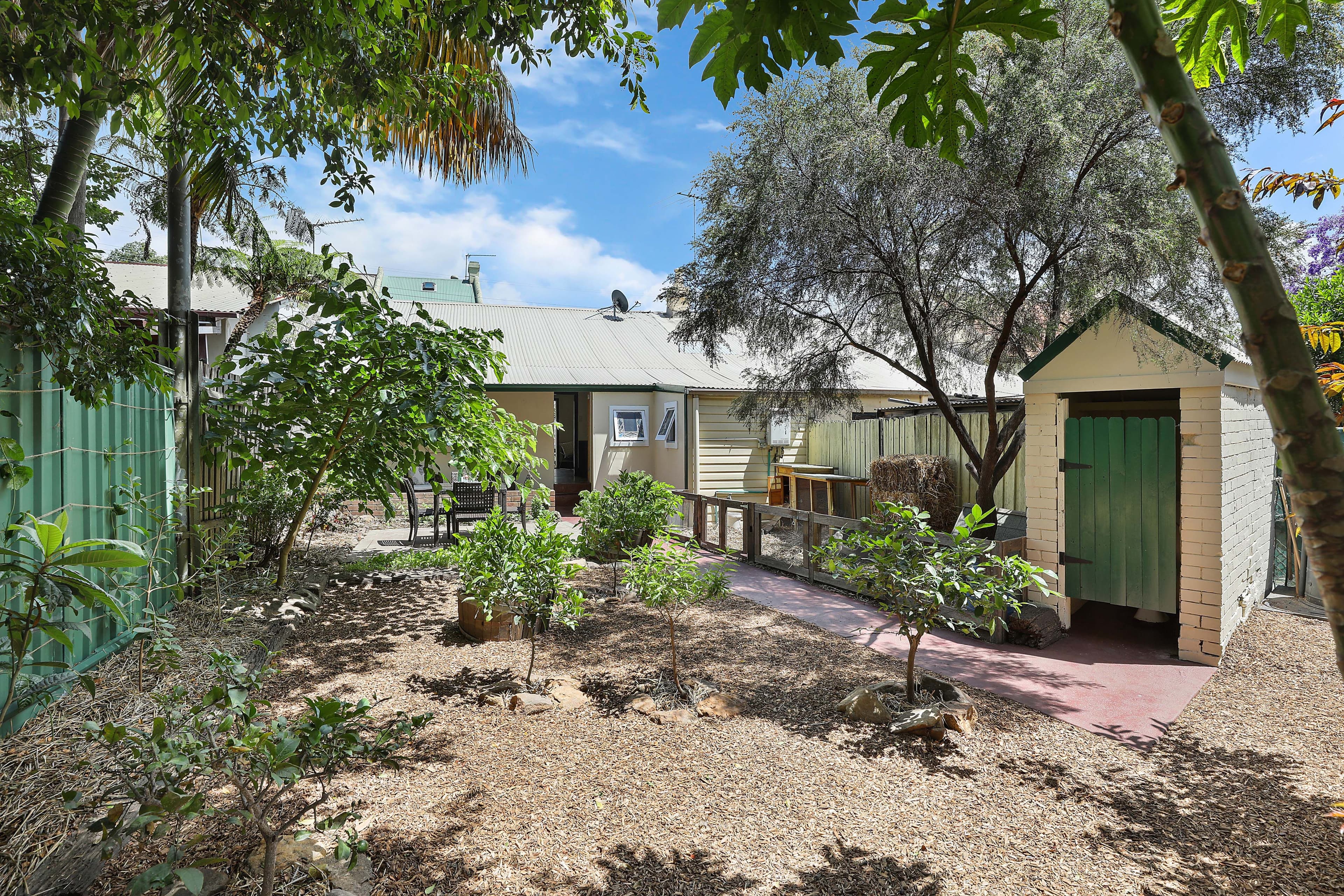32 Crown Street, St Peters - Thumbnail 2