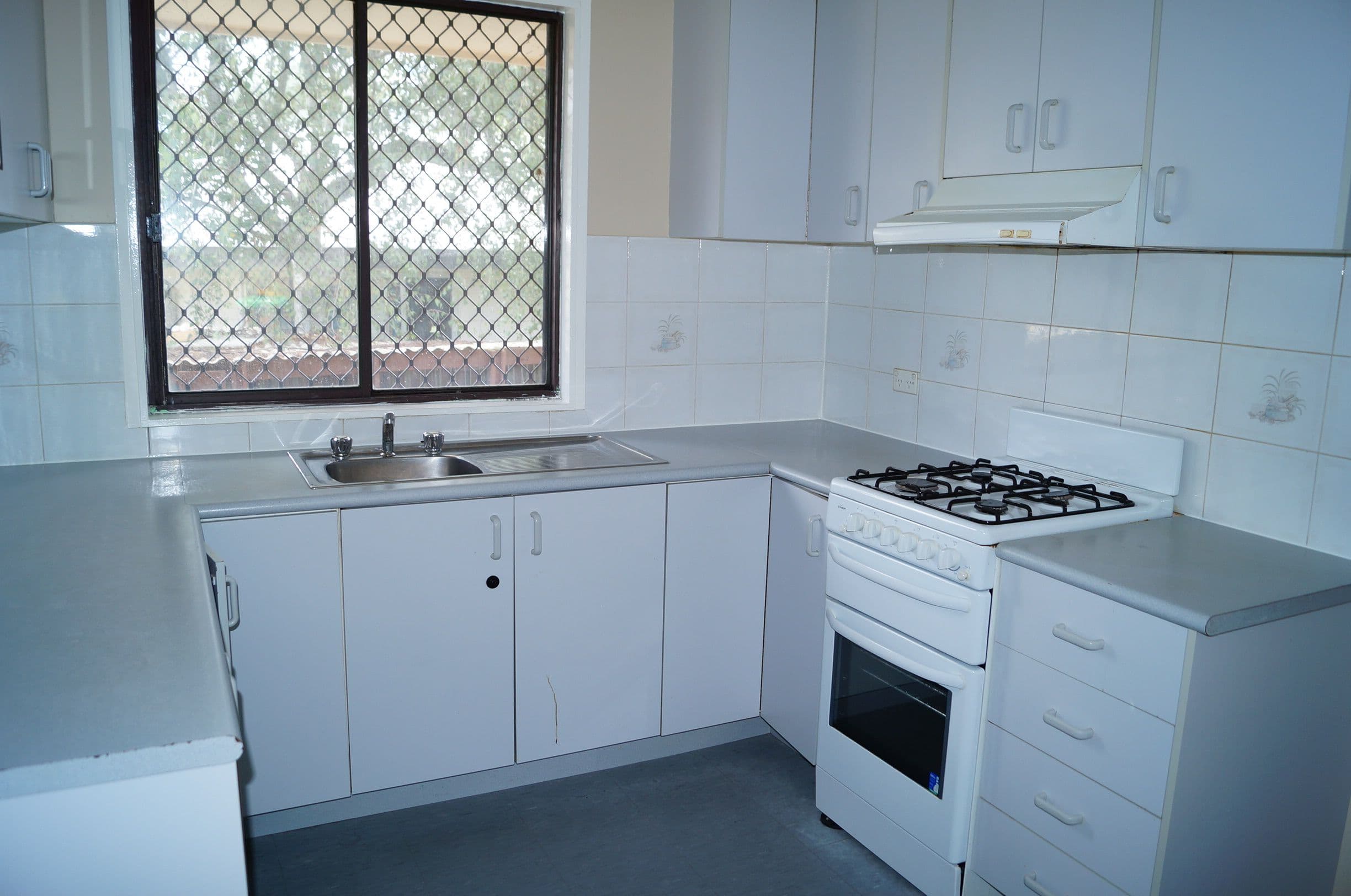 165 Spring Street, Orange - Thumbnail 3