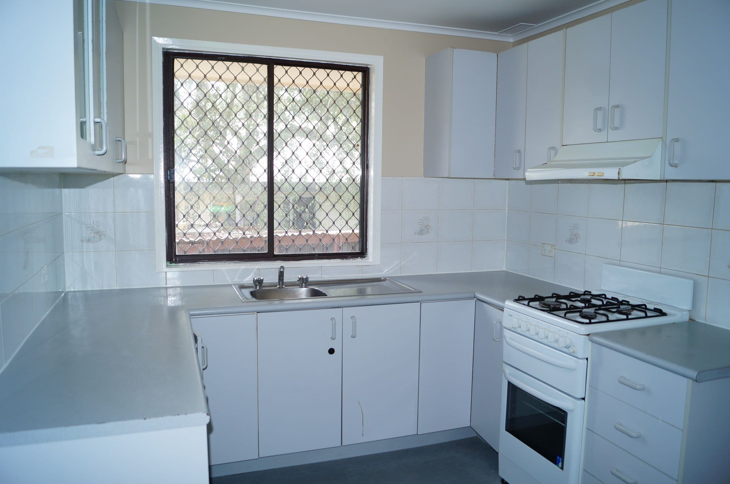 165 Spring Street, Orange - Thumbnail 4