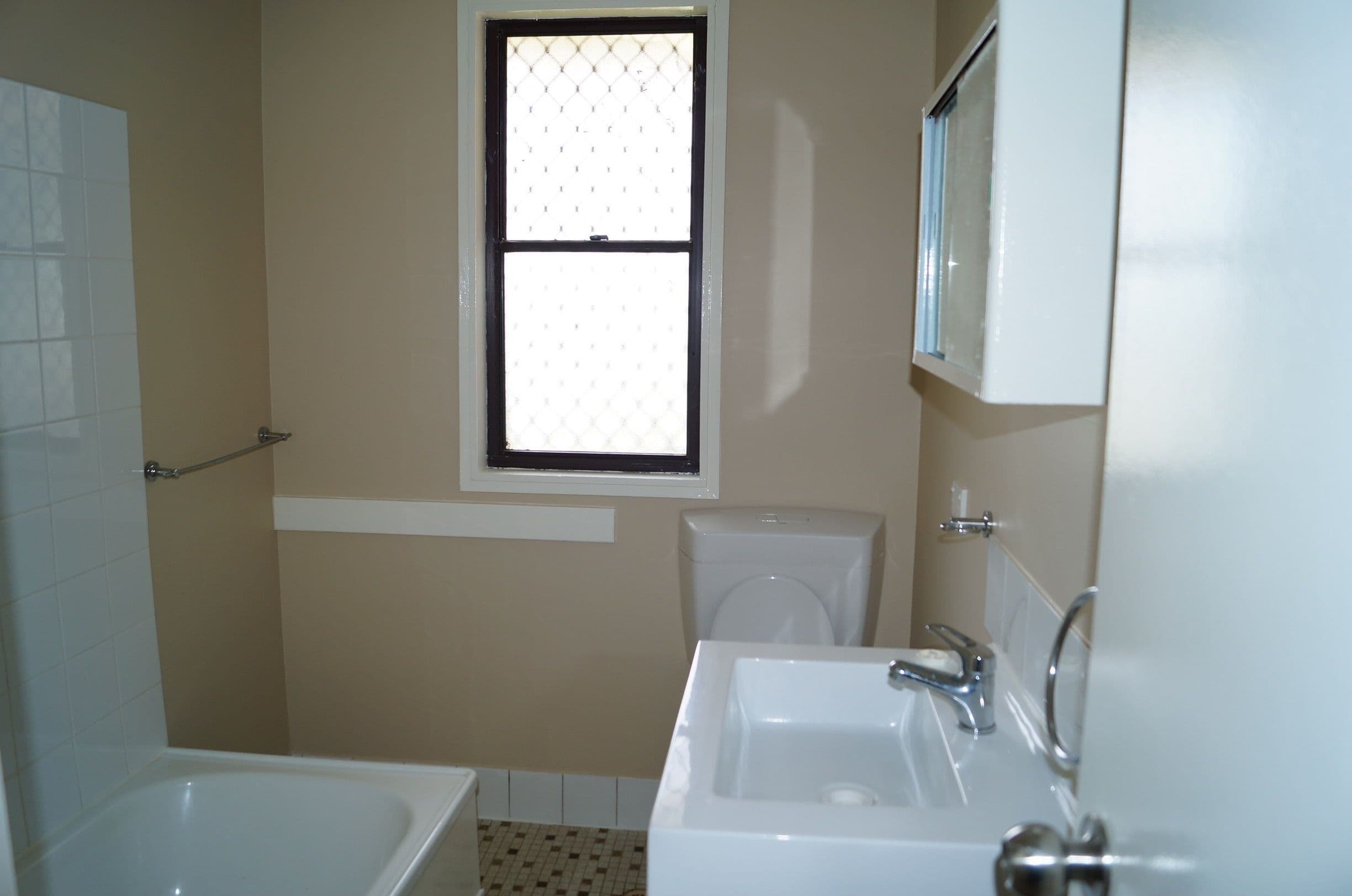 165 Spring Street, Orange - Thumbnail 7
