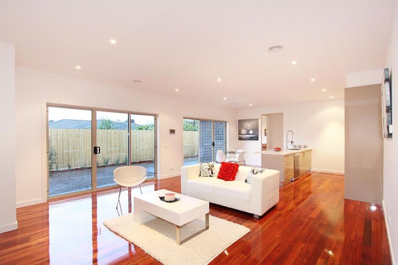 7 Reid Street, OAKLEIGH SOUTH VIC 3167, Oakleigh South - Thumbnail 2