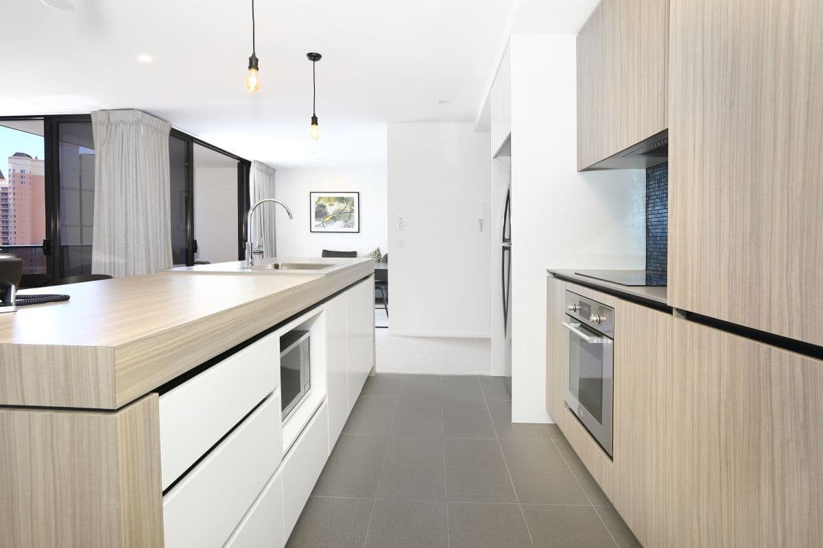 87 'Qube' 31 Queensland Avenue, Broadbeach QLD 4218, Broadbeach - Thumbnail 8