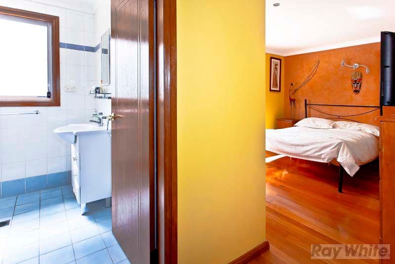 2  Coen Close, BOSSLEY PARK NSW 2176, Bossley Park - Thumbnail 8