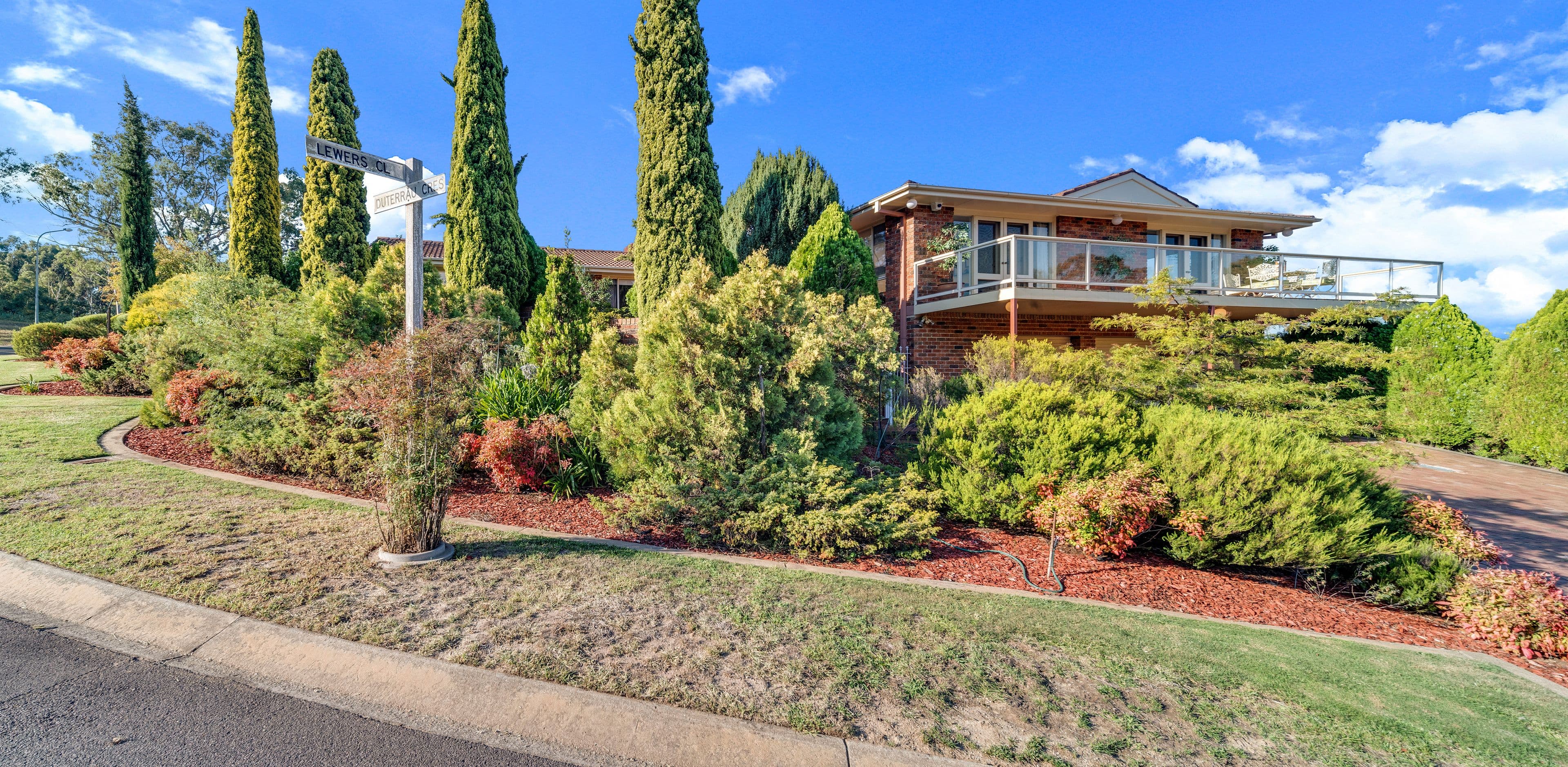 14 Duterrau Crescent, Lyneham ACT 2602, Lyneham - Thumbnail 2
