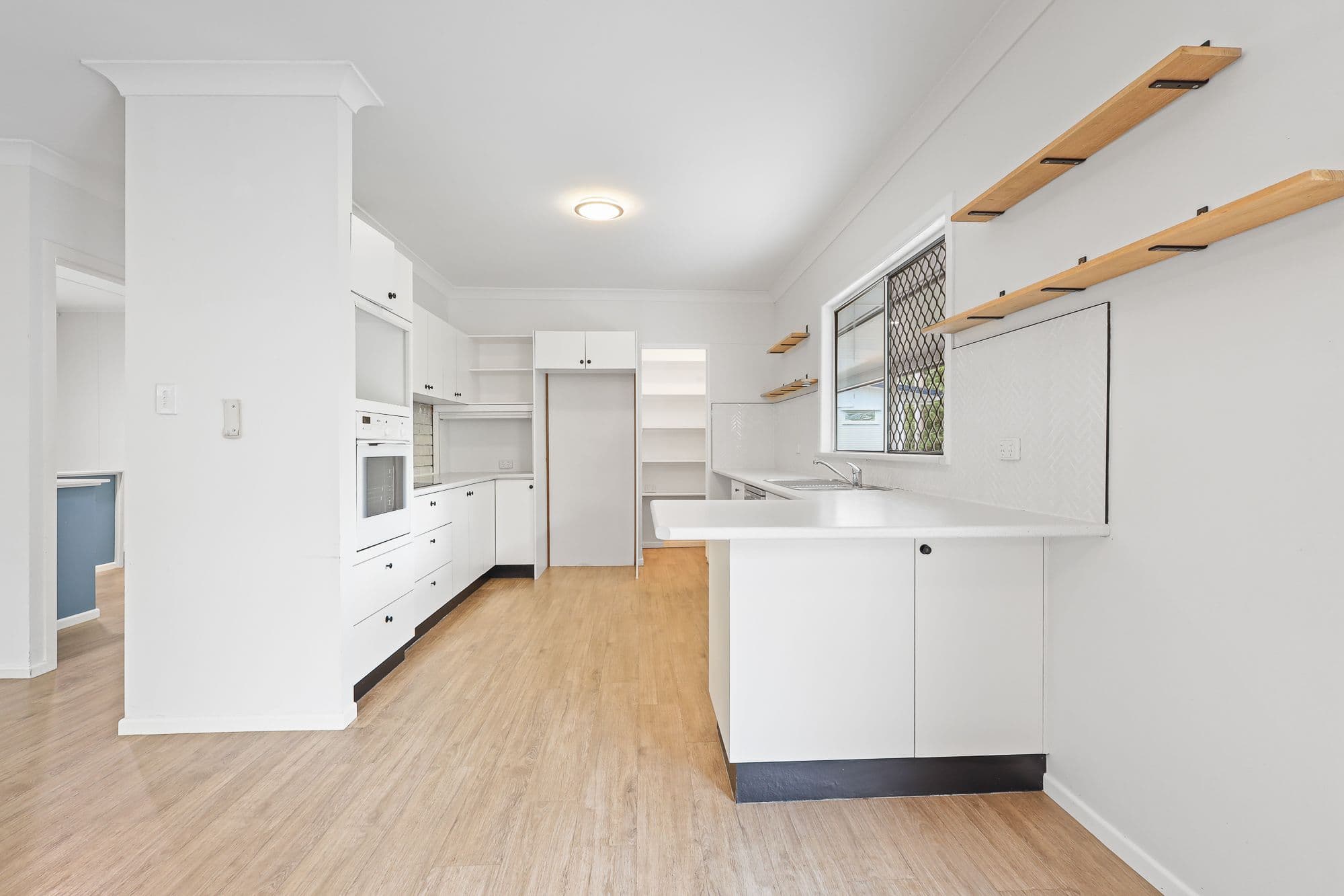36 View Crescent, Arana Hills QLD 4054, Arana Hills - Thumbnail 5