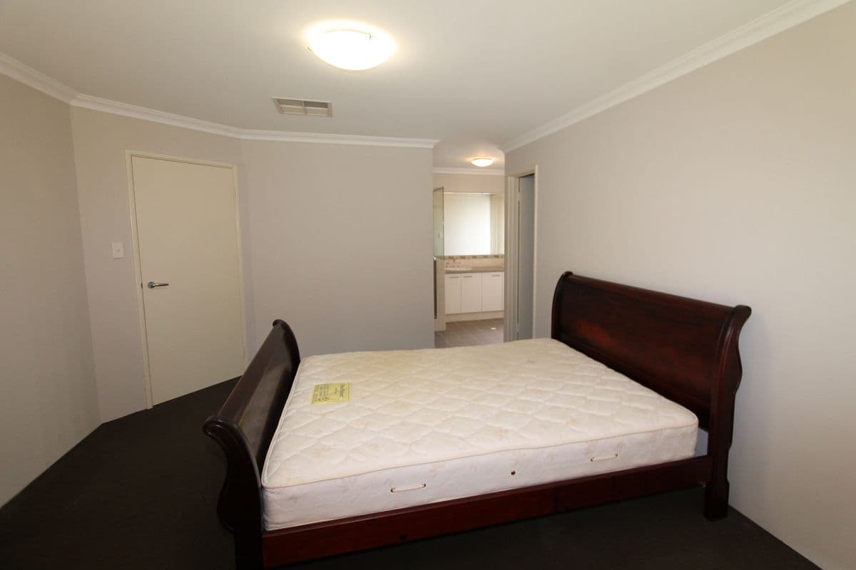 63 Edgecombe Pass, Aveley WA 6069, Aveley - Thumbnail 4