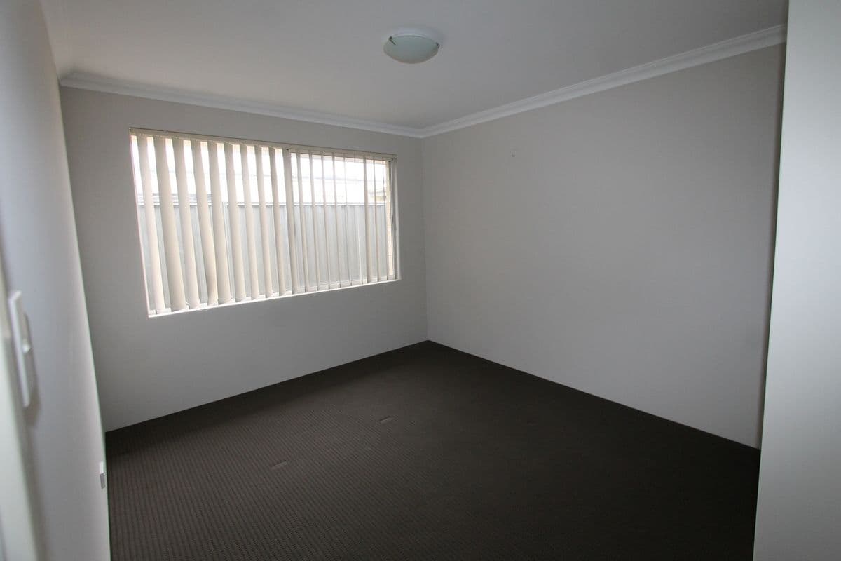 63 Edgecombe Pass, Aveley WA 6069, Aveley - Thumbnail 7