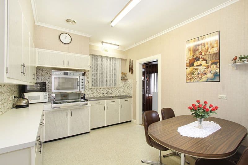 13 Hiscock Street, CHADSTONE VIC 3148, Chadstone - Thumbnail 5