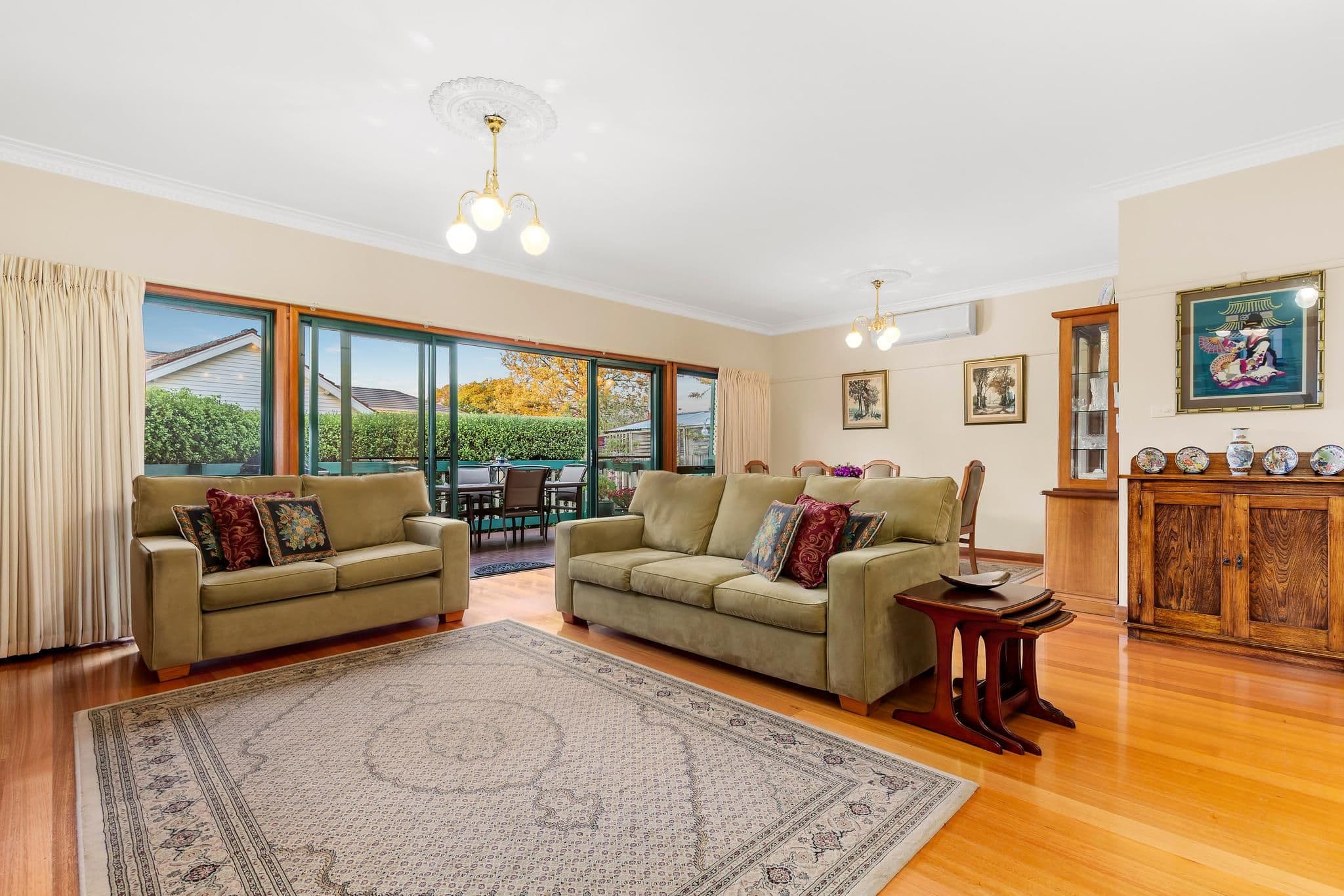 10 Joyhill Avenue, Box Hill South VIC 3128, Box Hill South - Thumbnail 3