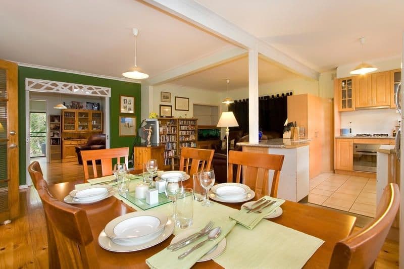 15 Springfield Avenue, Clayton South VIC 3169, Clayton South - Thumbnail 2
