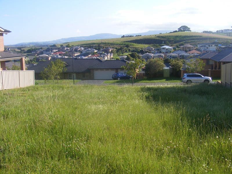 17 Larkin Crescent, FLINDERS NSW 2529, Flinders - Thumbnail 2