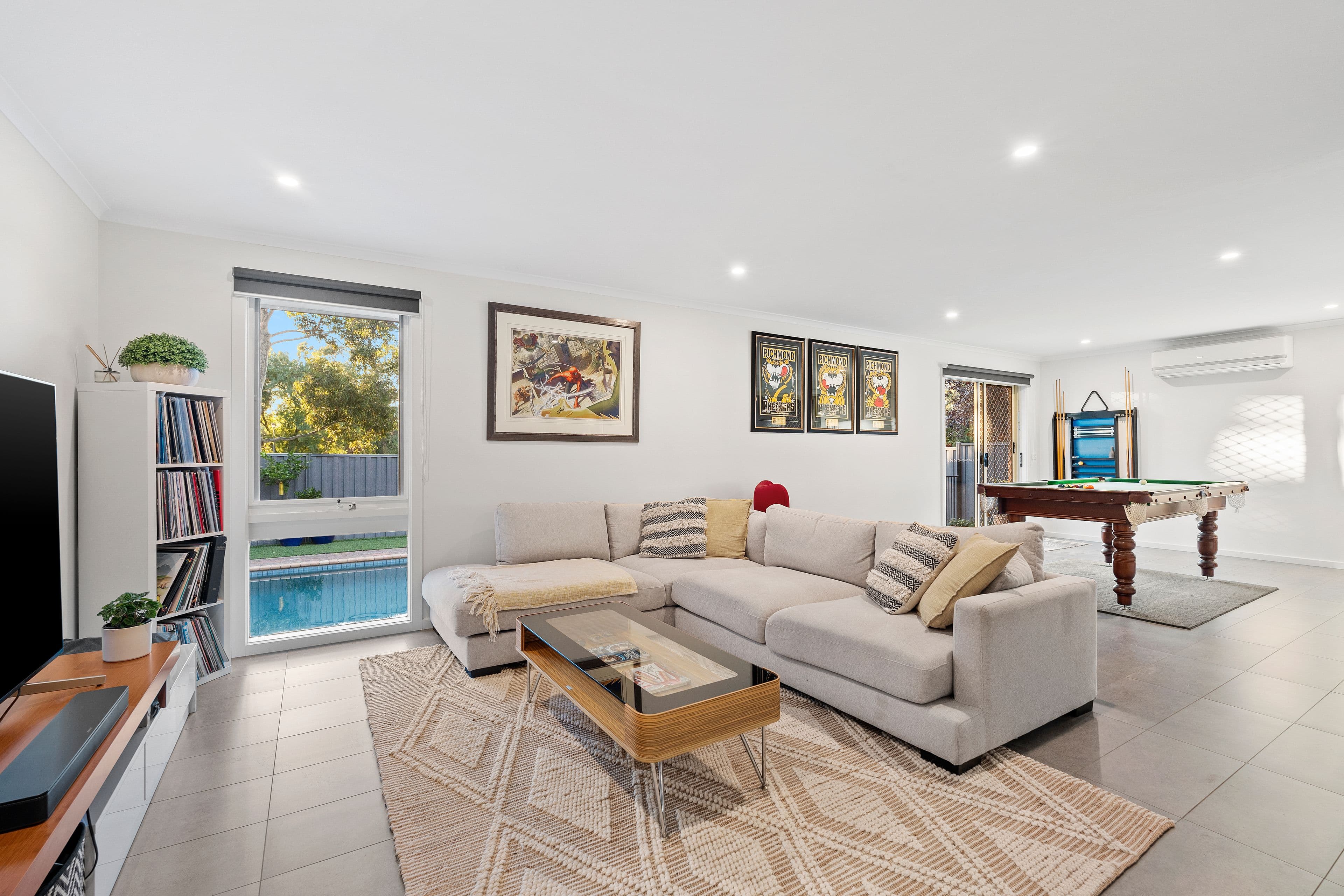 2 Metcalf Crescent, Rowville VIC 3178, Rowville - Thumbnail 3