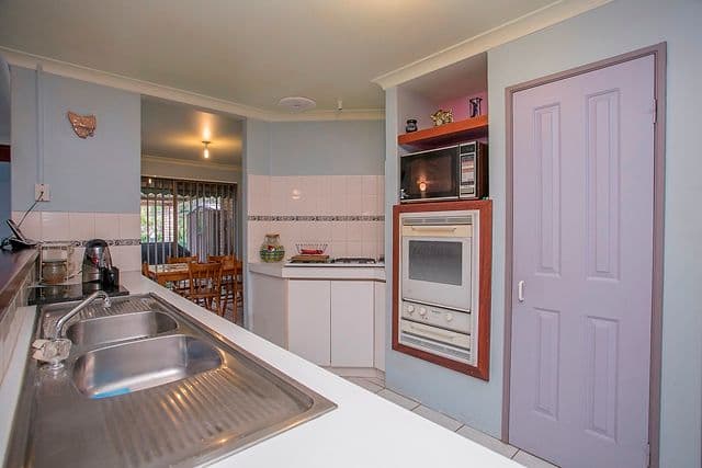19 Burton Retreat, STRATTON WA 6056, Stratton - Thumbnail 4