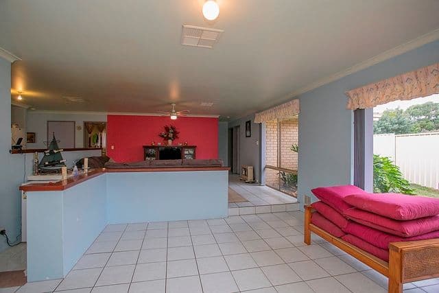 19 Burton Retreat, STRATTON WA 6056, Stratton - Thumbnail 6