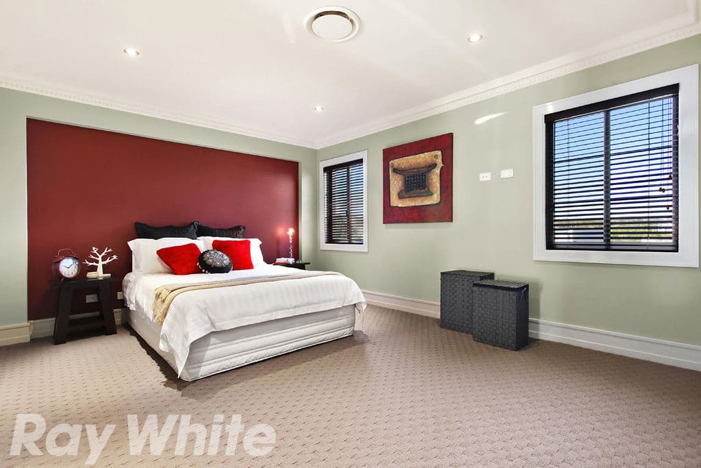 21 Rowanbrae Crescent, BELLA VISTA NSW 2153, Bella Vista - Thumbnail 2