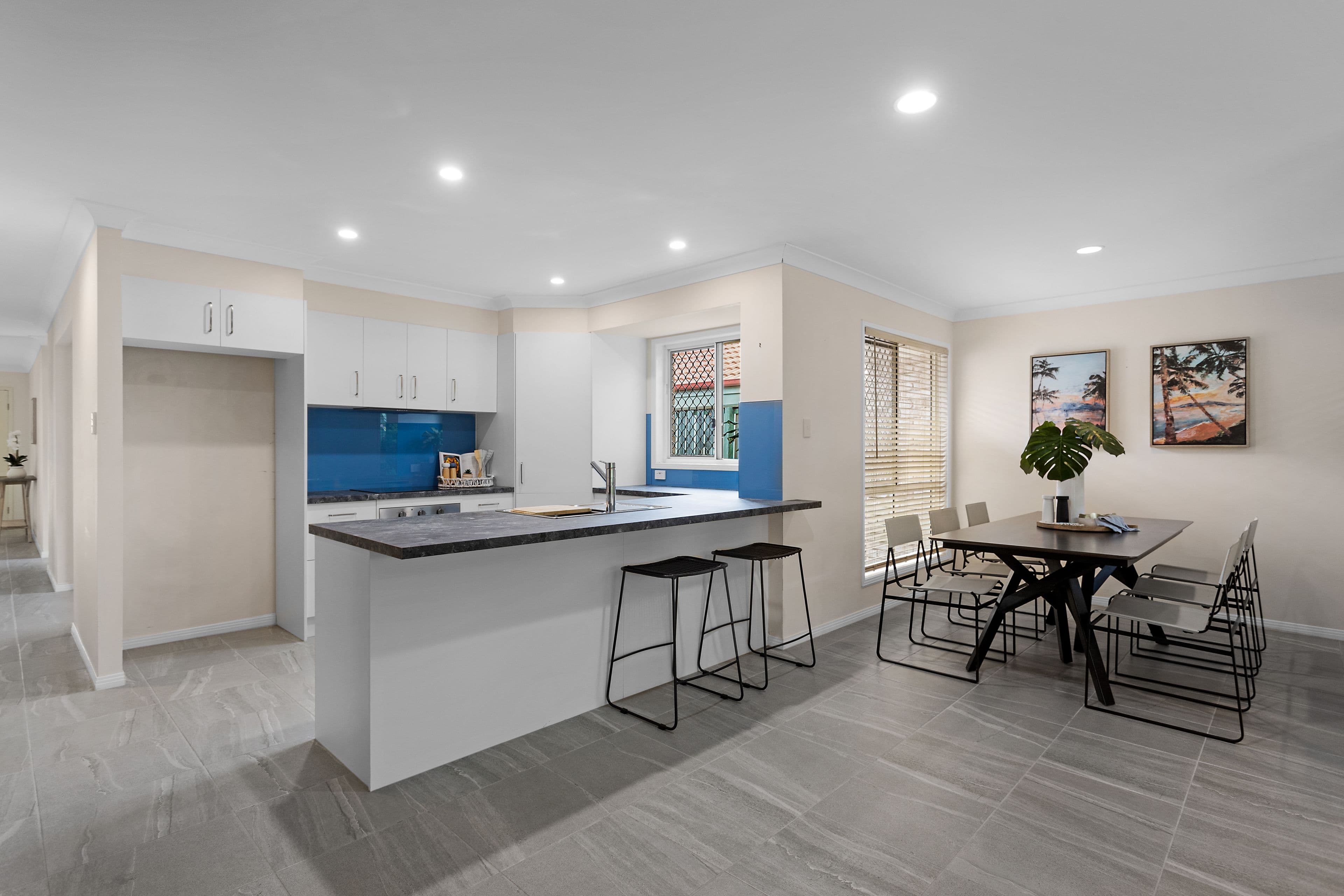8 Corina Close, Robina QLD 4226, Robina - Thumbnail 2
