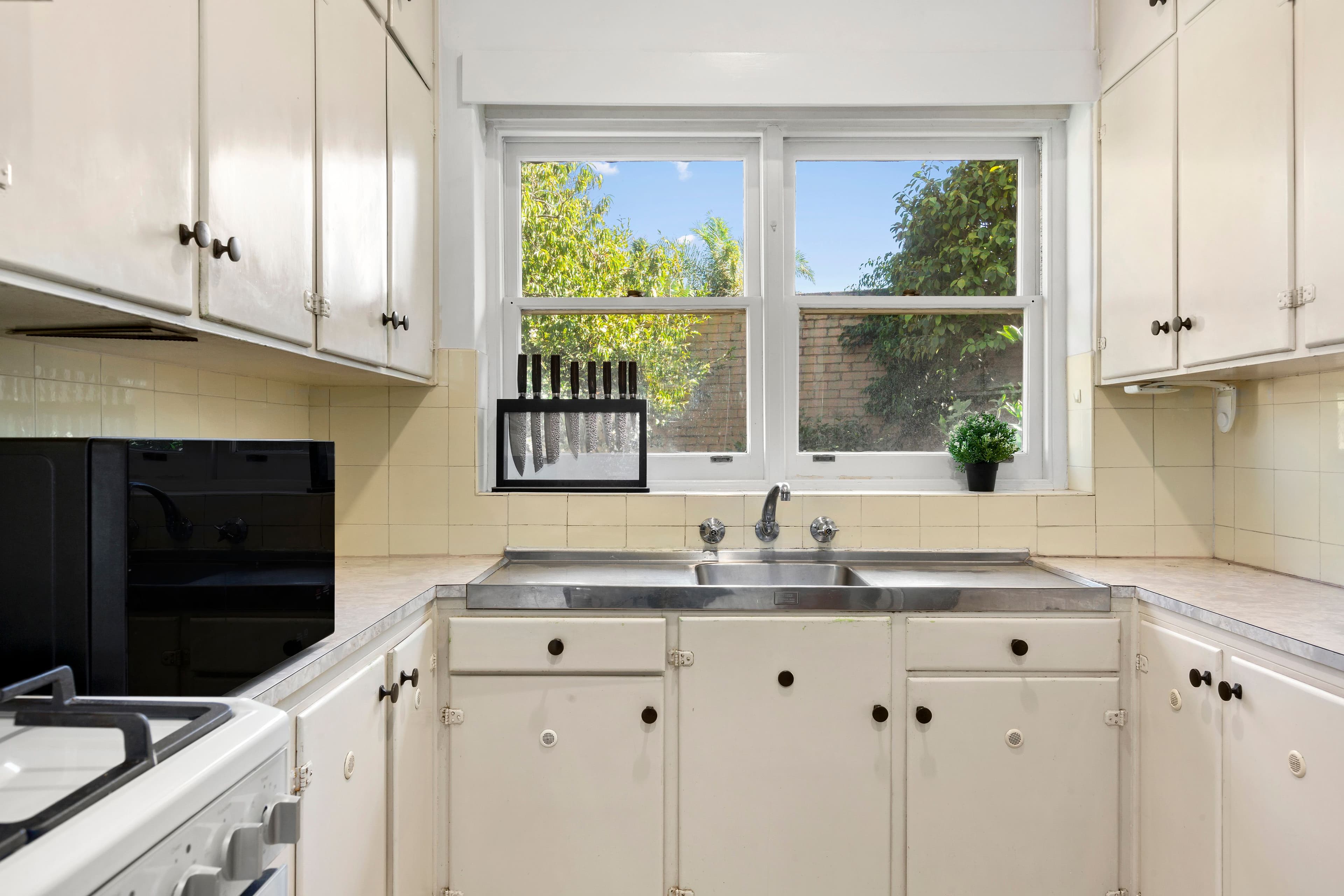 11 James Parade, Malvern East VIC 3145, Malvern East - Thumbnail 3