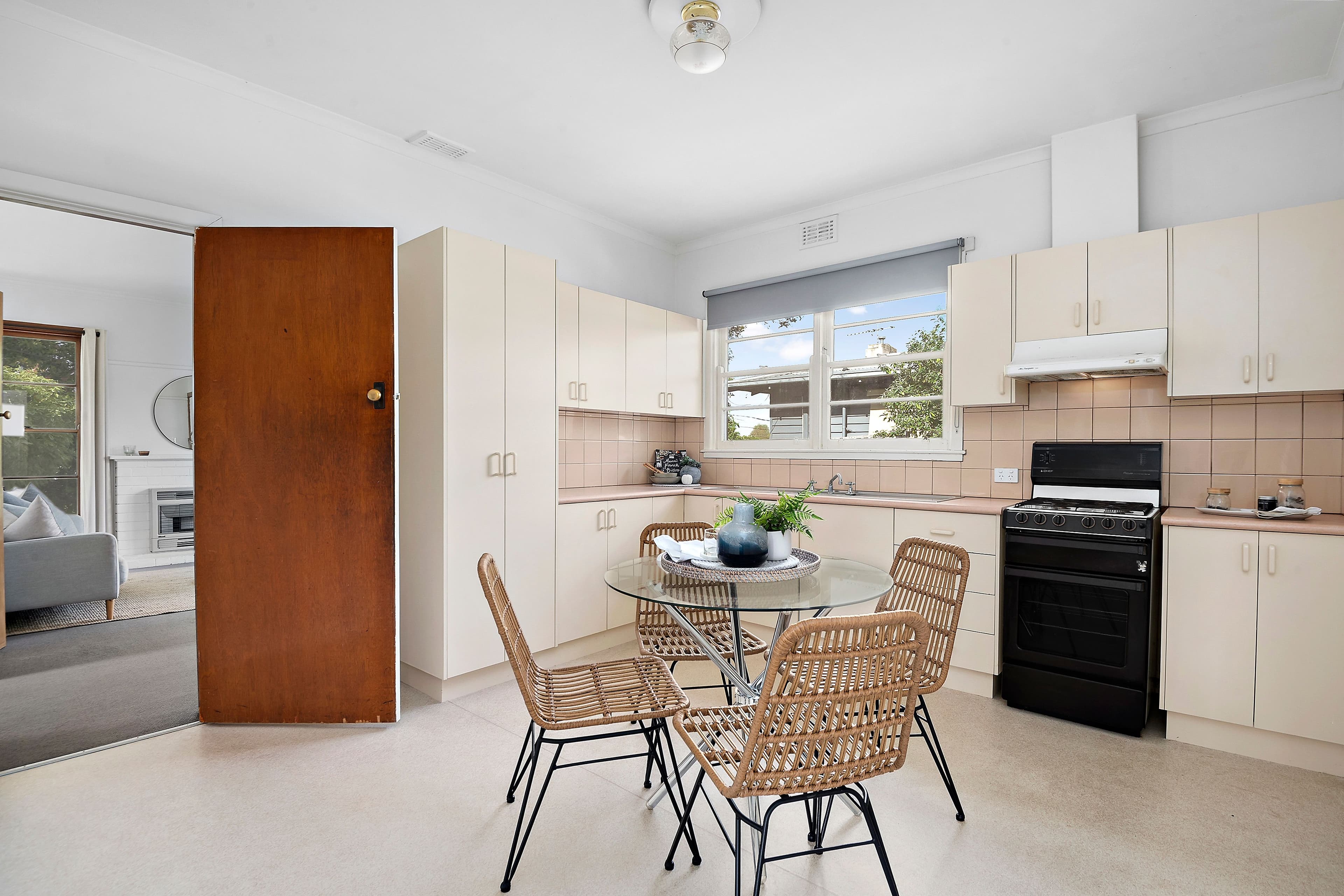 12 Oxford Street, Frankston VIC 3199, Frankston - Thumbnail 3