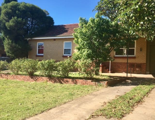 16 Thornton Street, Elizabeth East SA 5112, Elizabeth East - Thumbnail 2
