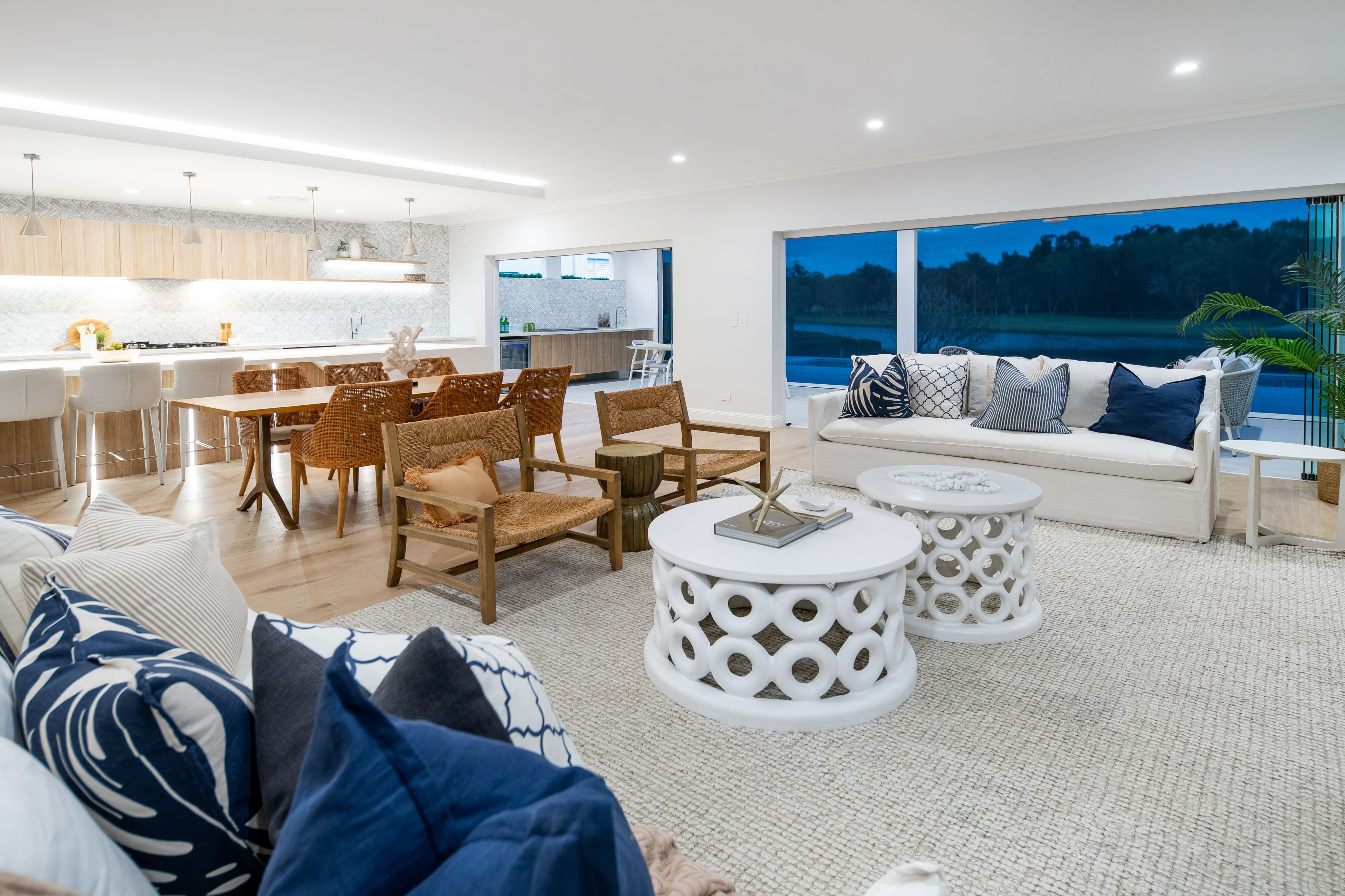 4827 The Parkway, Sanctuary Cove QLD 4212, Sanctuary Cove - Thumbnail 2