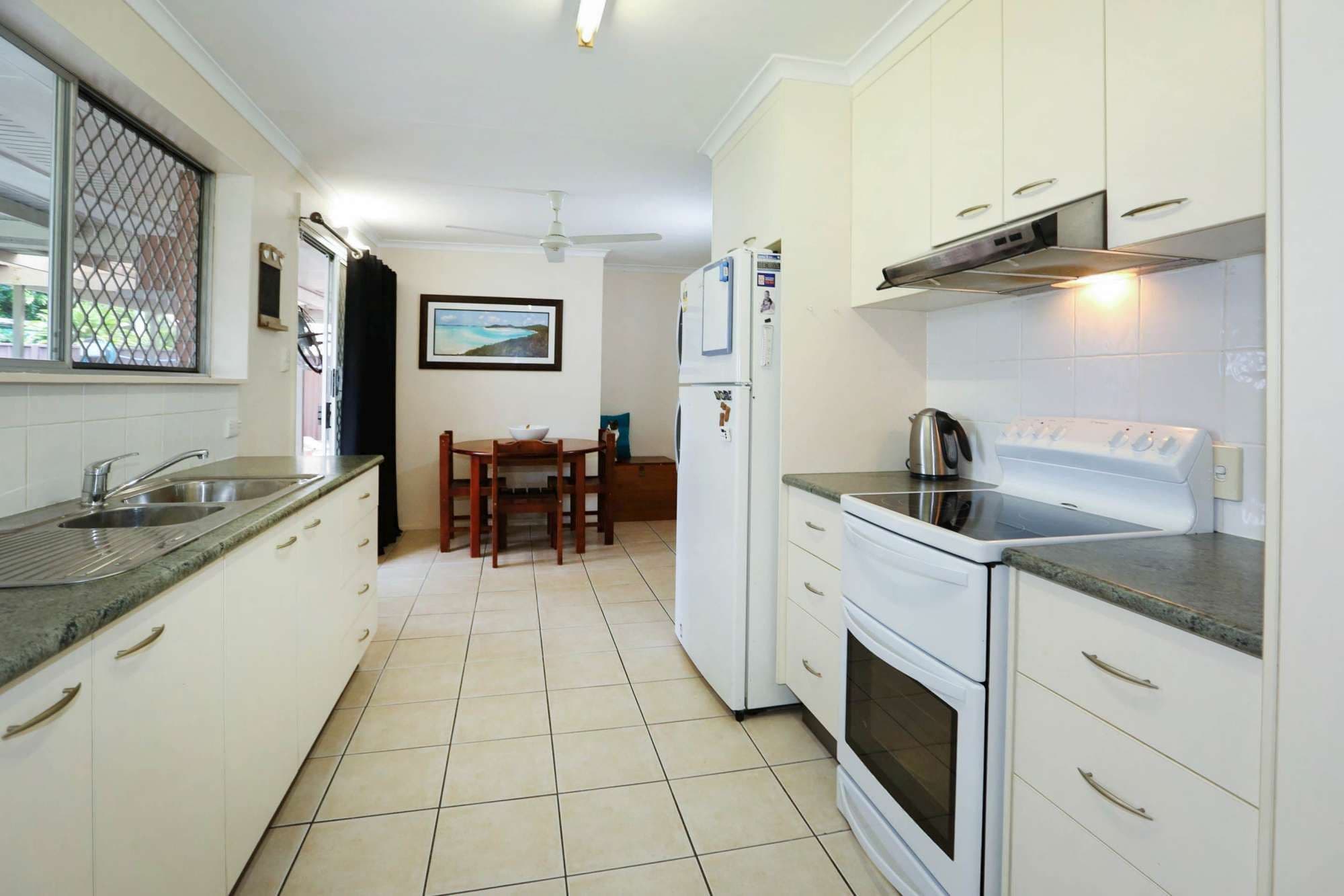 4 Galvani Street, WULGURU QLD 4811, Wulguru - Thumbnail 5