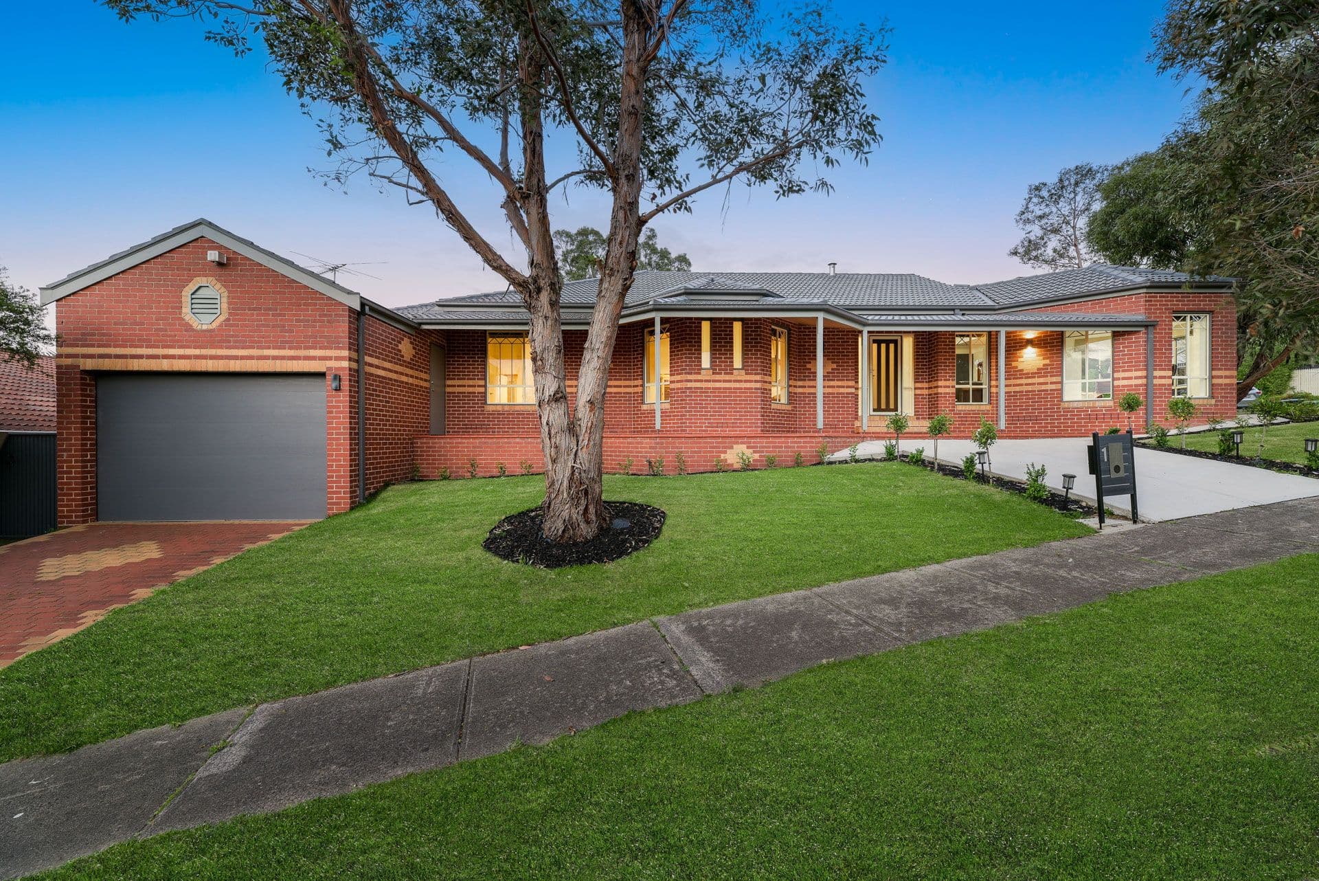 1 Mansell Court, Berwick VIC 3806, Berwick - Thumbnail 2