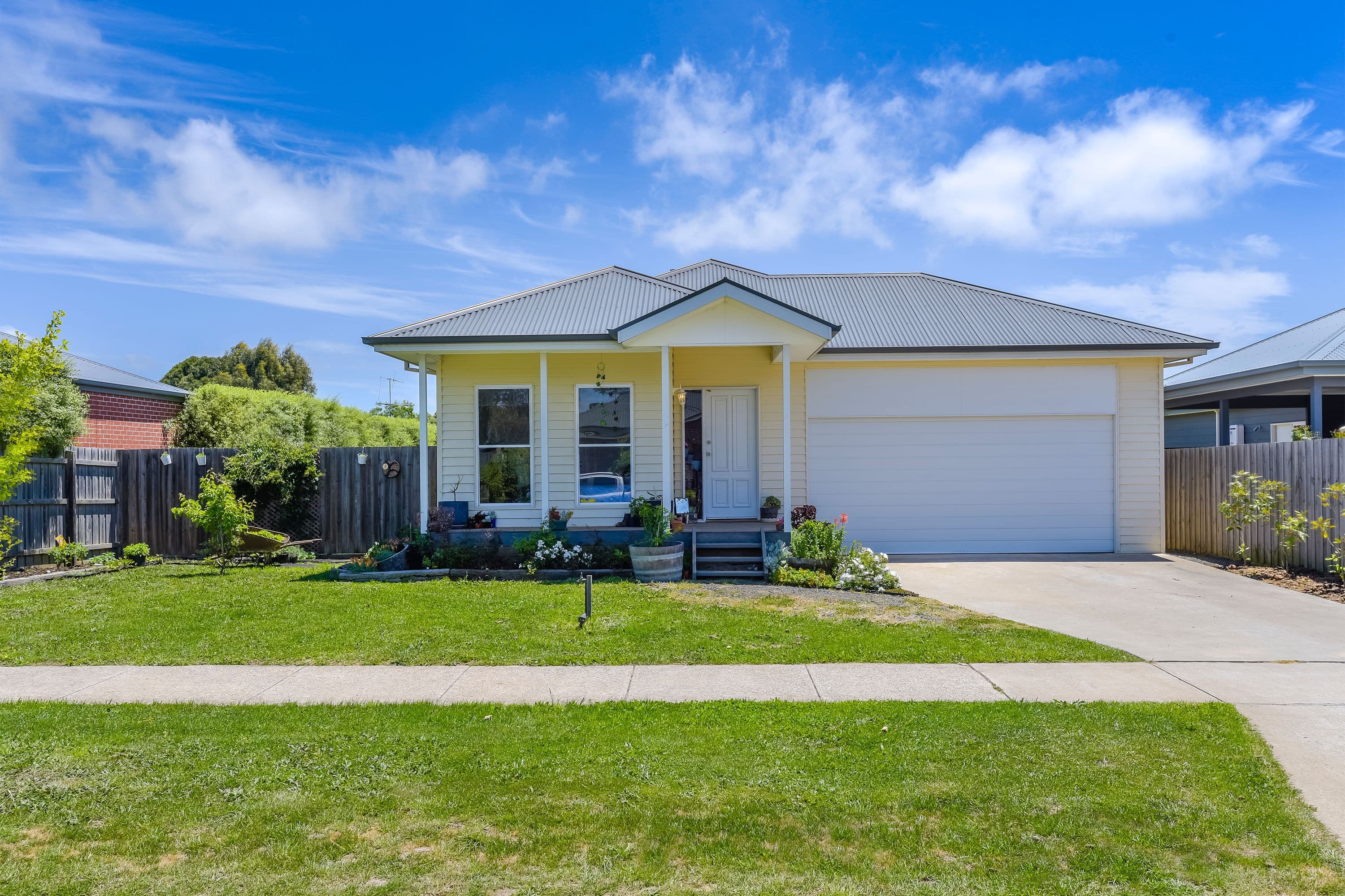 9 Tree Change Way, Woodend VIC 3442, Woodend - Image 1