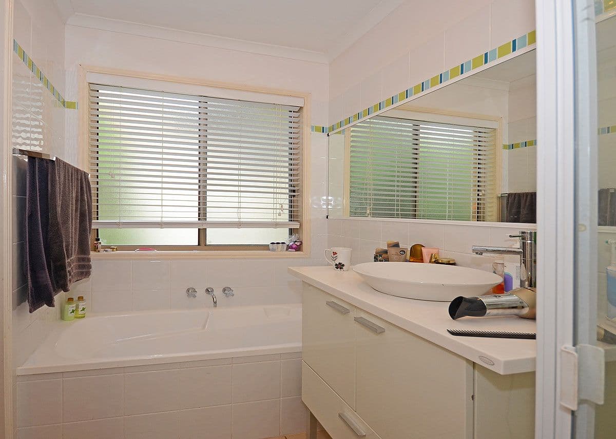 28 Wonga Street, SCARNESS QLD 4655, Scarness - Thumbnail 8