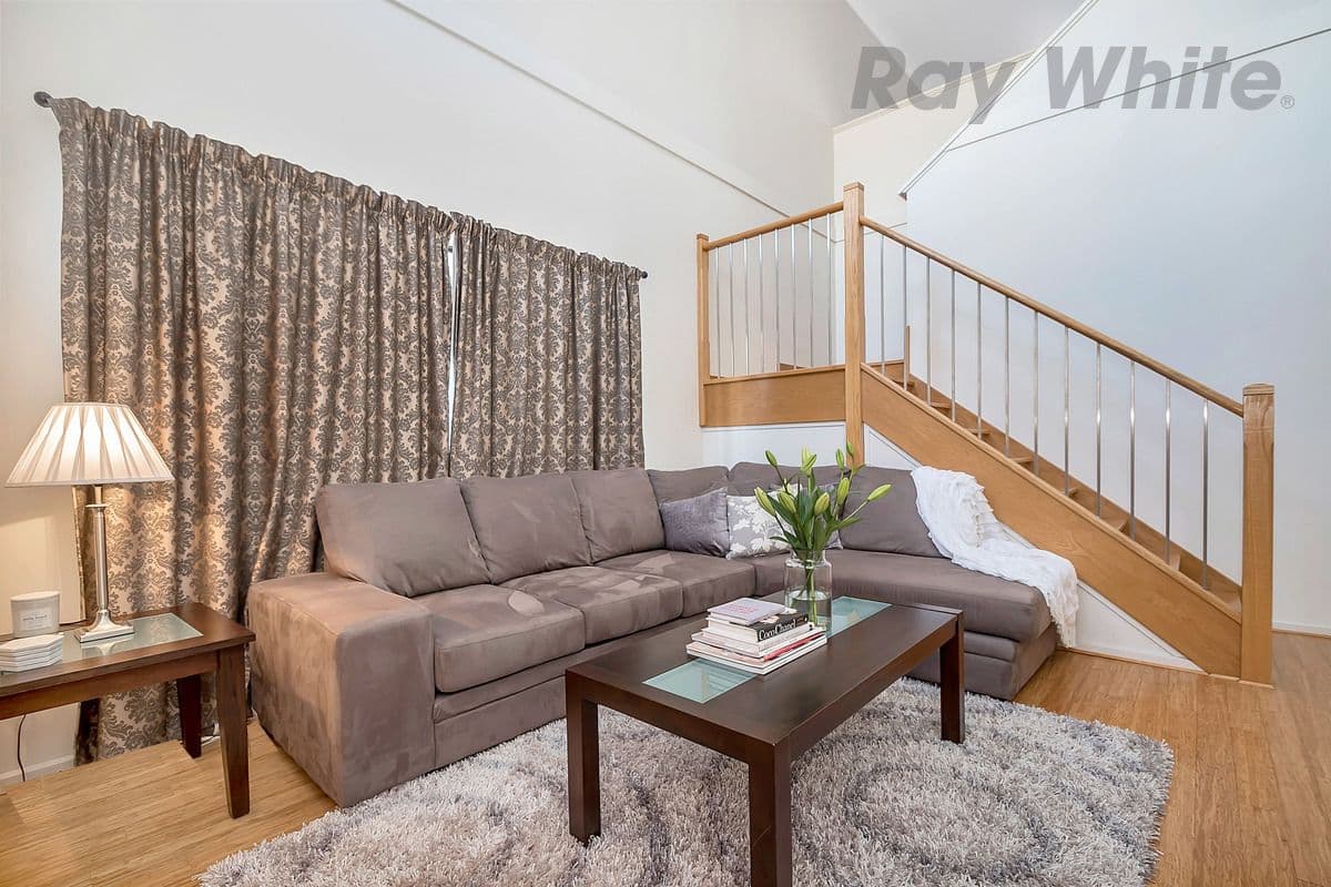 73 Hindmarsh Circuit, Mawson Lakes SA 5095, Mawson Lakes - Thumbnail 3