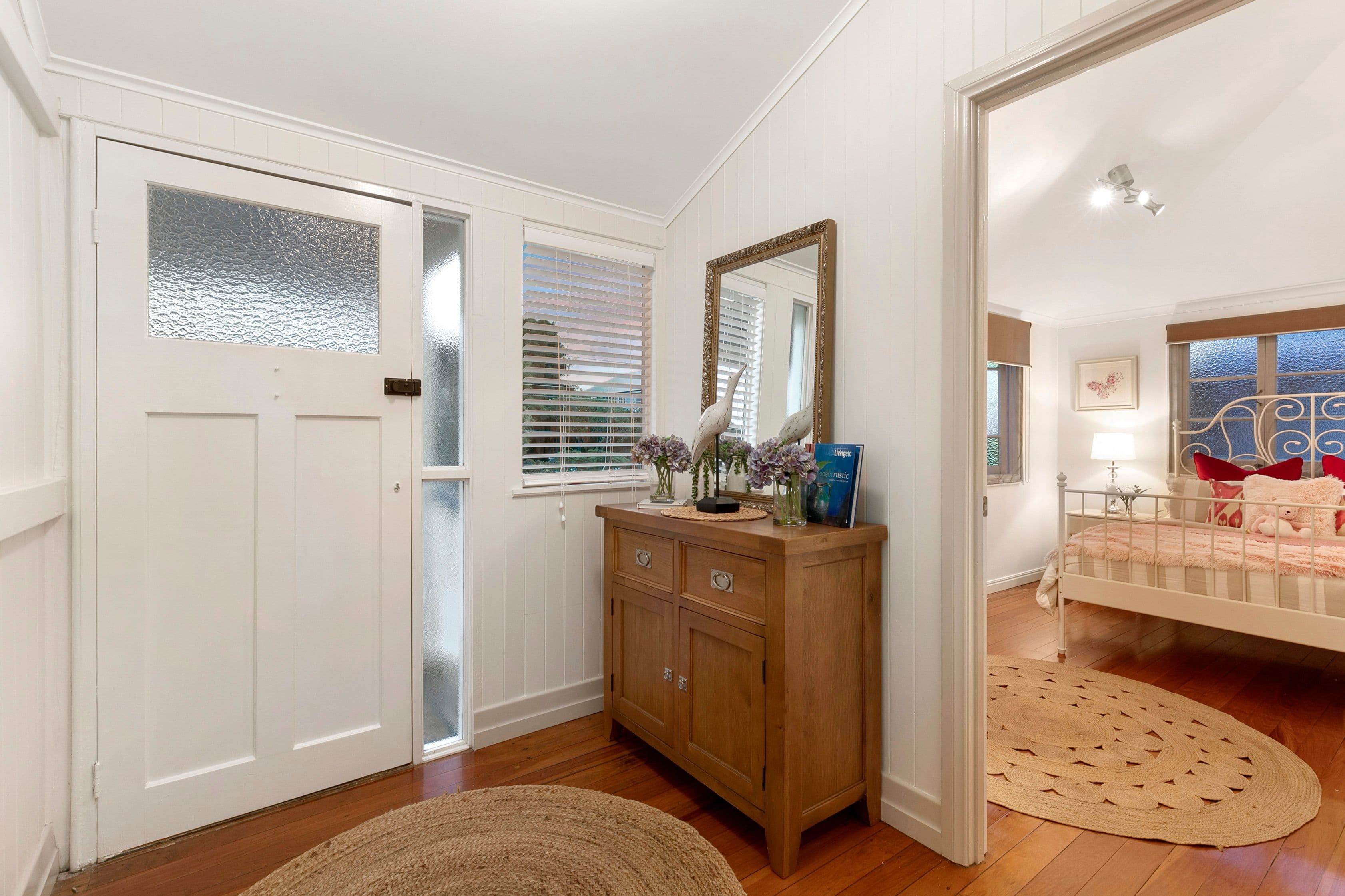 77 Waterview Avenue, Wynnum QLD 4178, Wynnum - Thumbnail 2