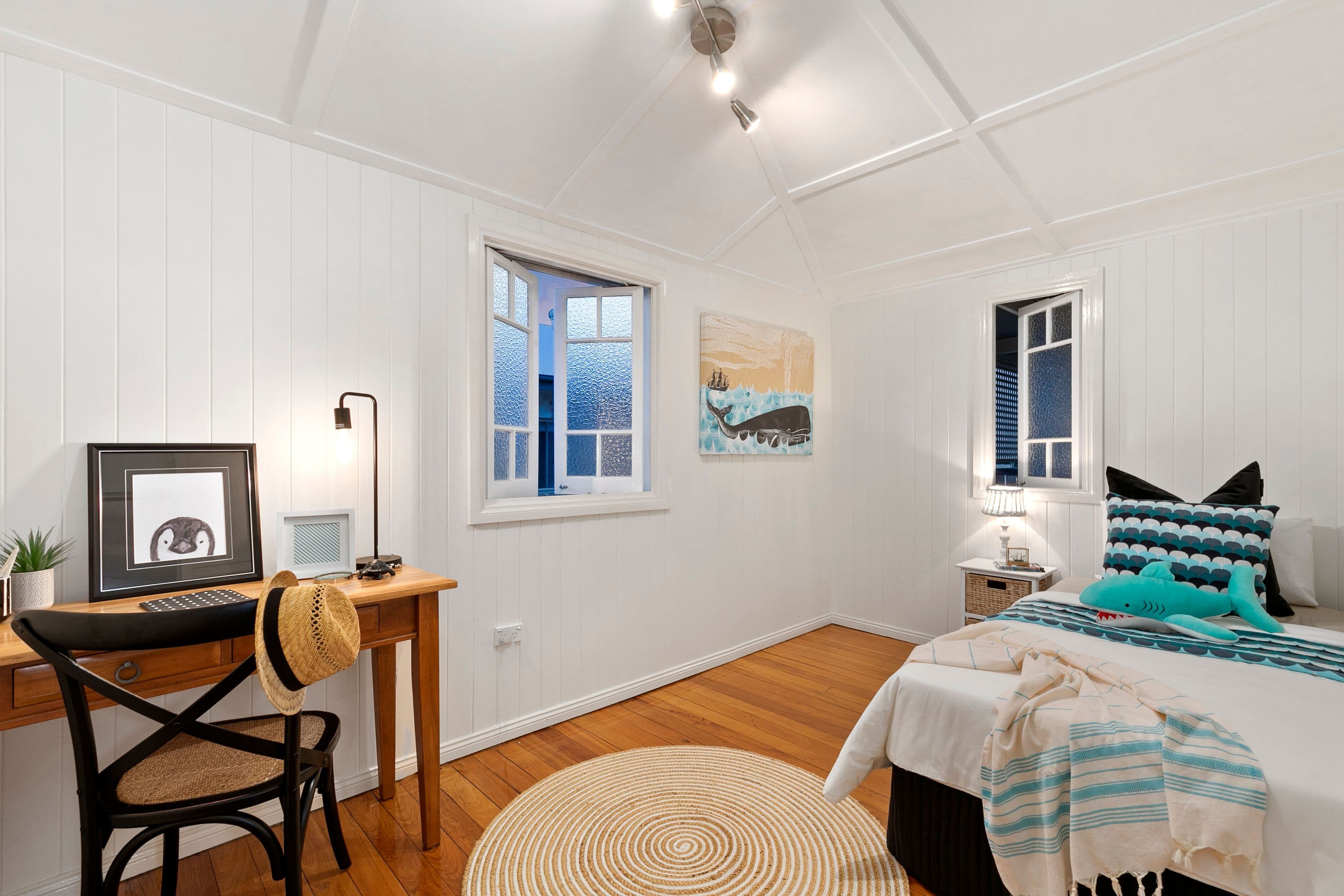 77 Waterview Avenue, Wynnum QLD 4178, Wynnum - Thumbnail 4
