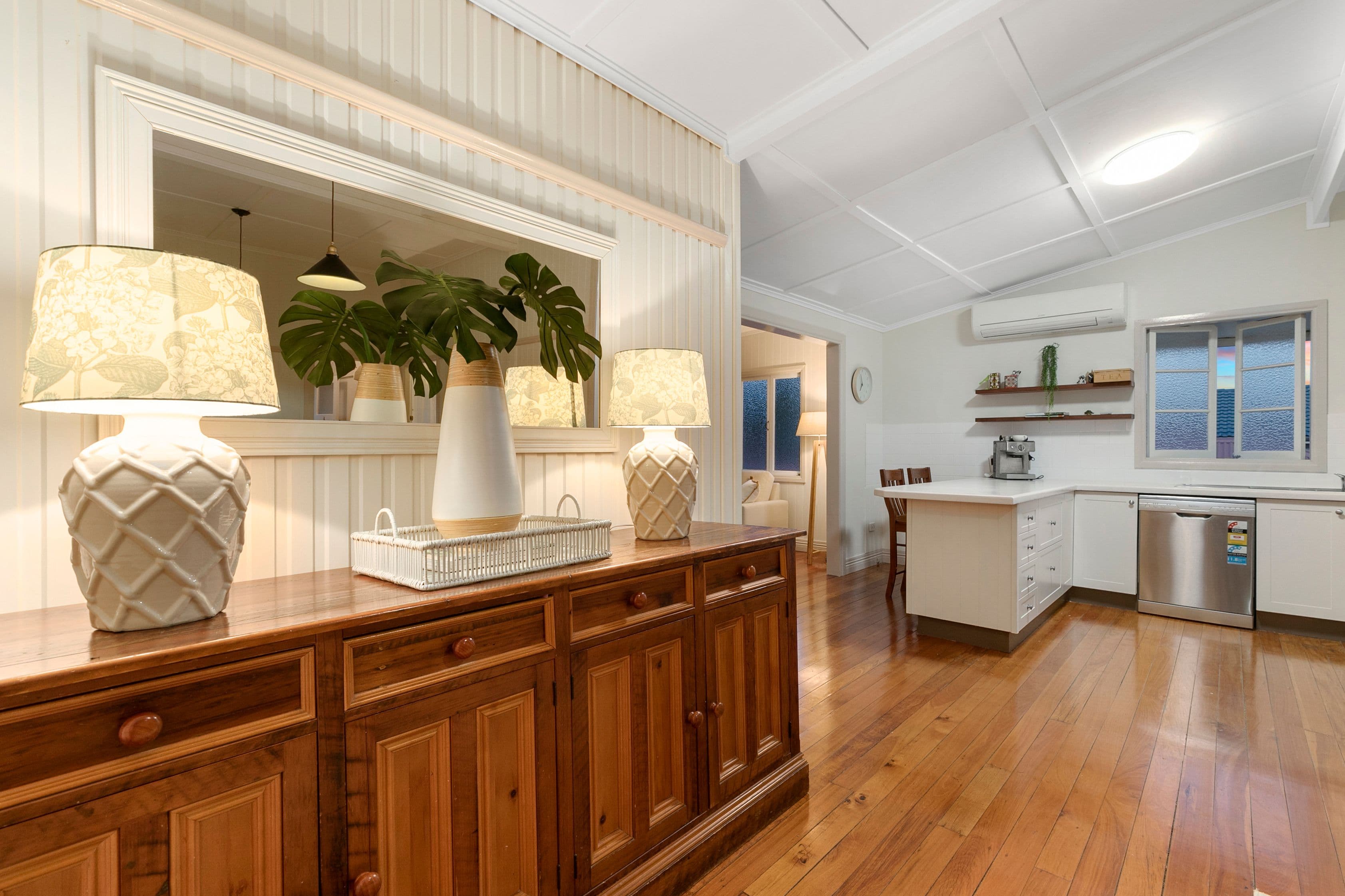 77 Waterview Avenue, Wynnum QLD 4178, Wynnum - Thumbnail 8