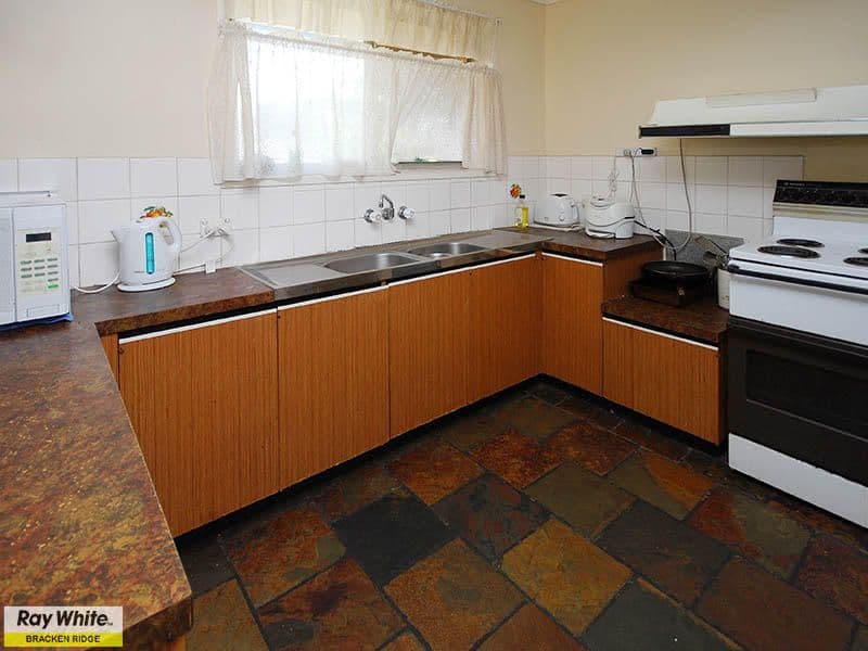 196 Barrett Street, BRACKEN RIDGE QLD 4017, Bracken Ridge - Thumbnail 3
