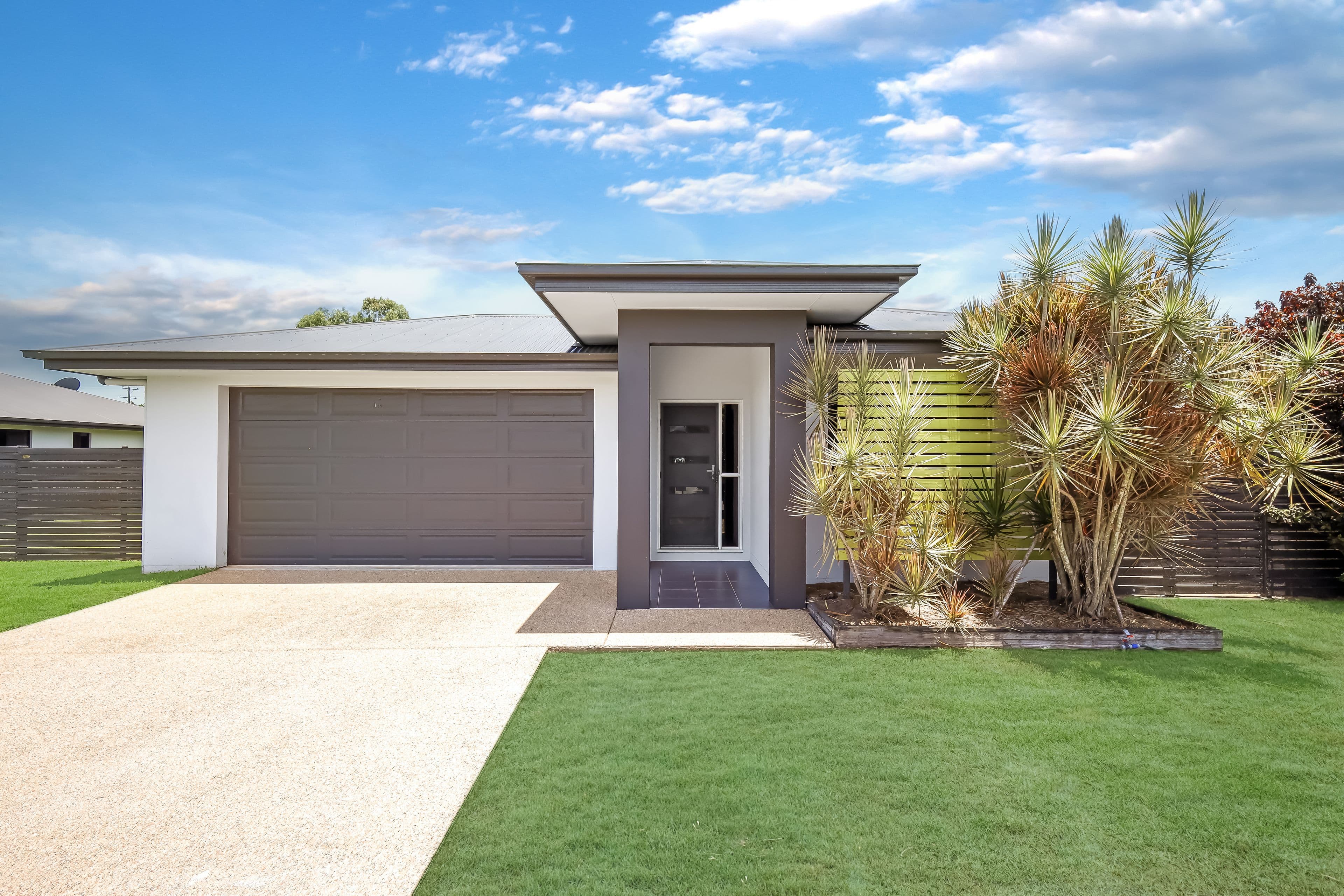 32 Pacific Avenue, Sarina QLD 4737, Sarina - Image 1