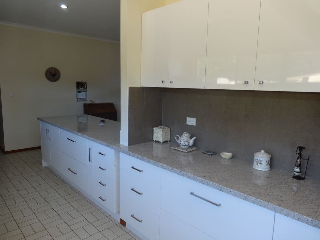 89 moore Street, KINGAROY QLD 4610, Kingaroy - Thumbnail 2