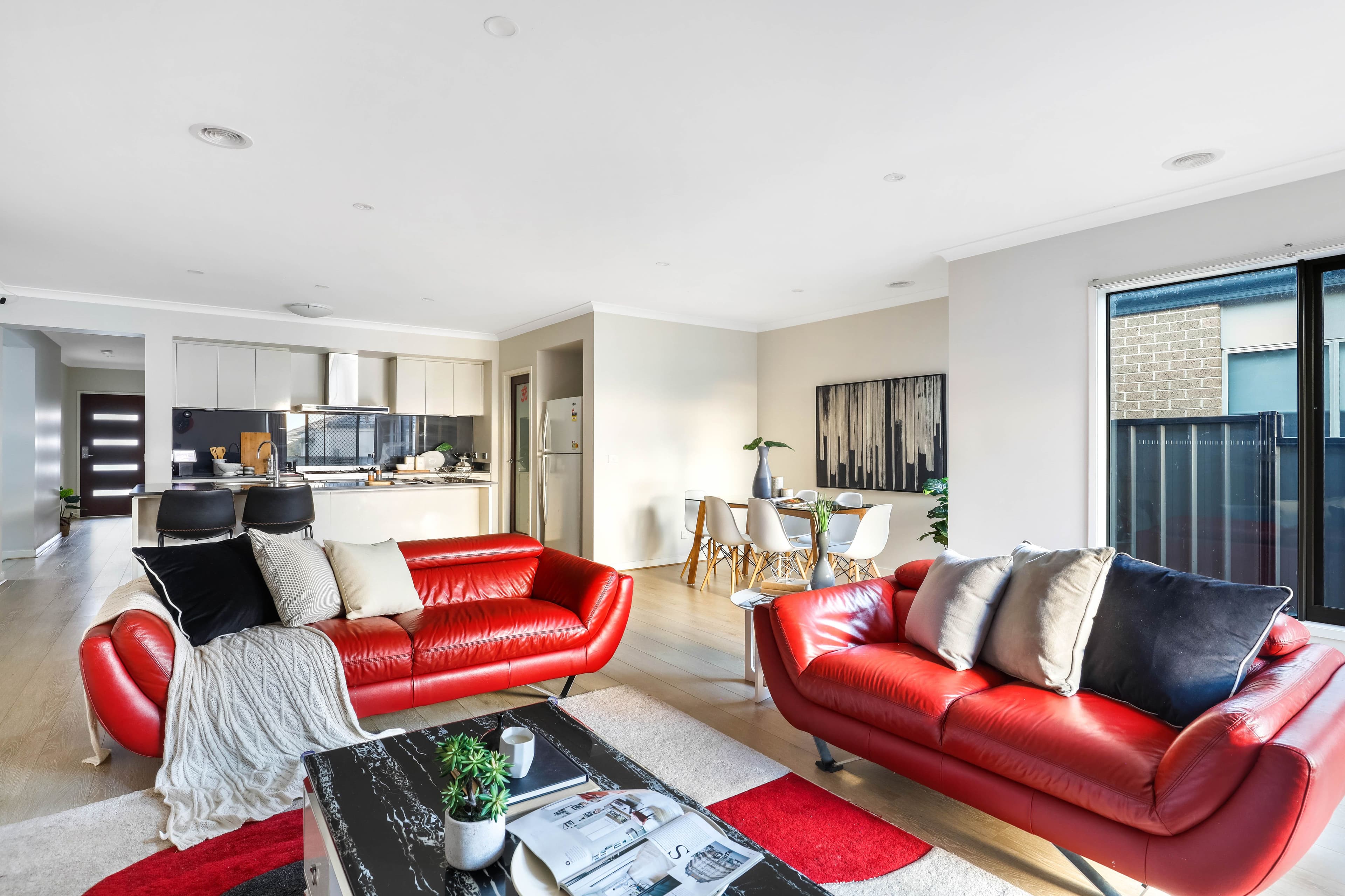 11 Kangaroo Road, Craigieburn VIC 3064, Craigieburn - Thumbnail 4