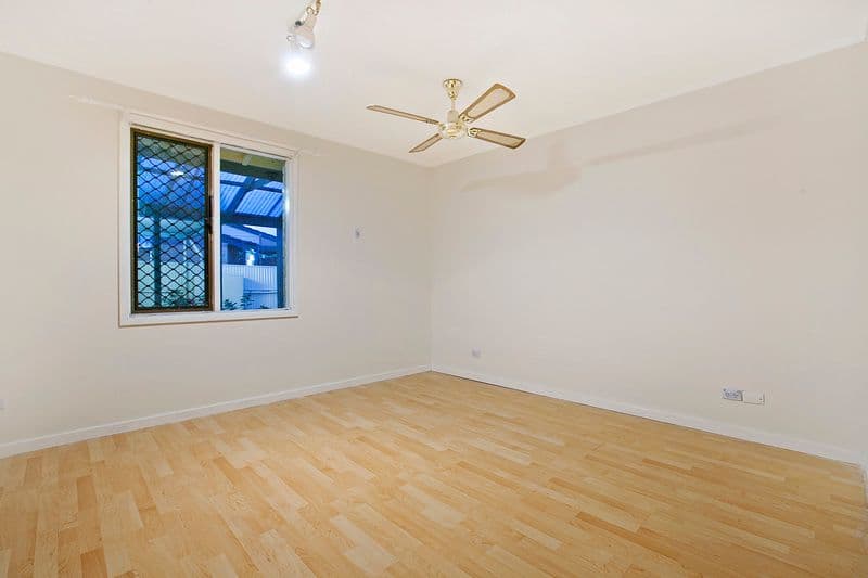 17 Sharon Avenue, PARAFIELD GARDENS SA 5107, Parafield Gardens - Thumbnail 4