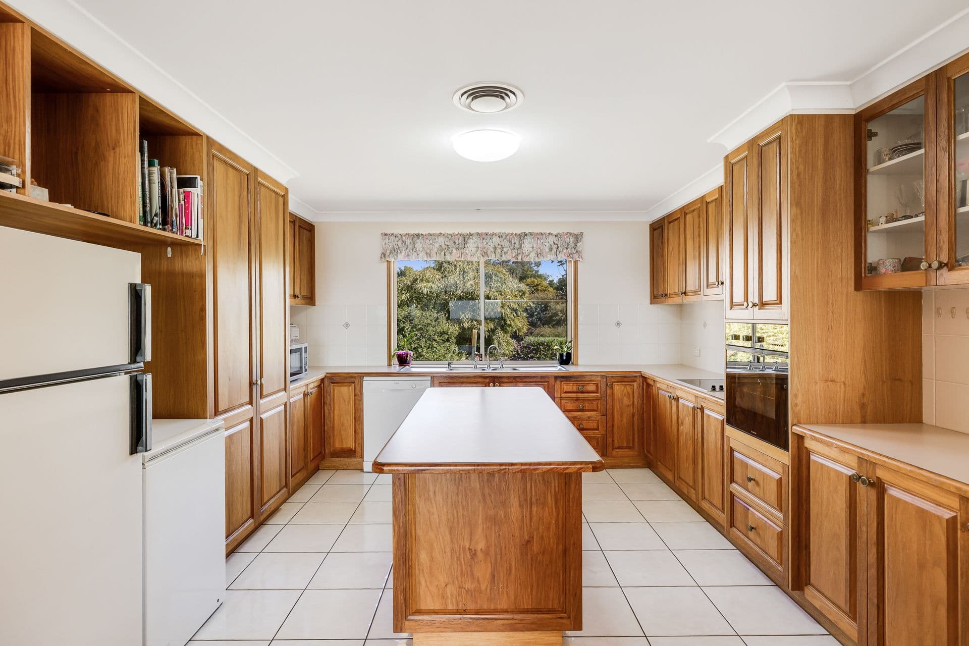9 Christine Court, Cotswold Hills QLD 4350, Cotswold Hills - Thumbnail 5